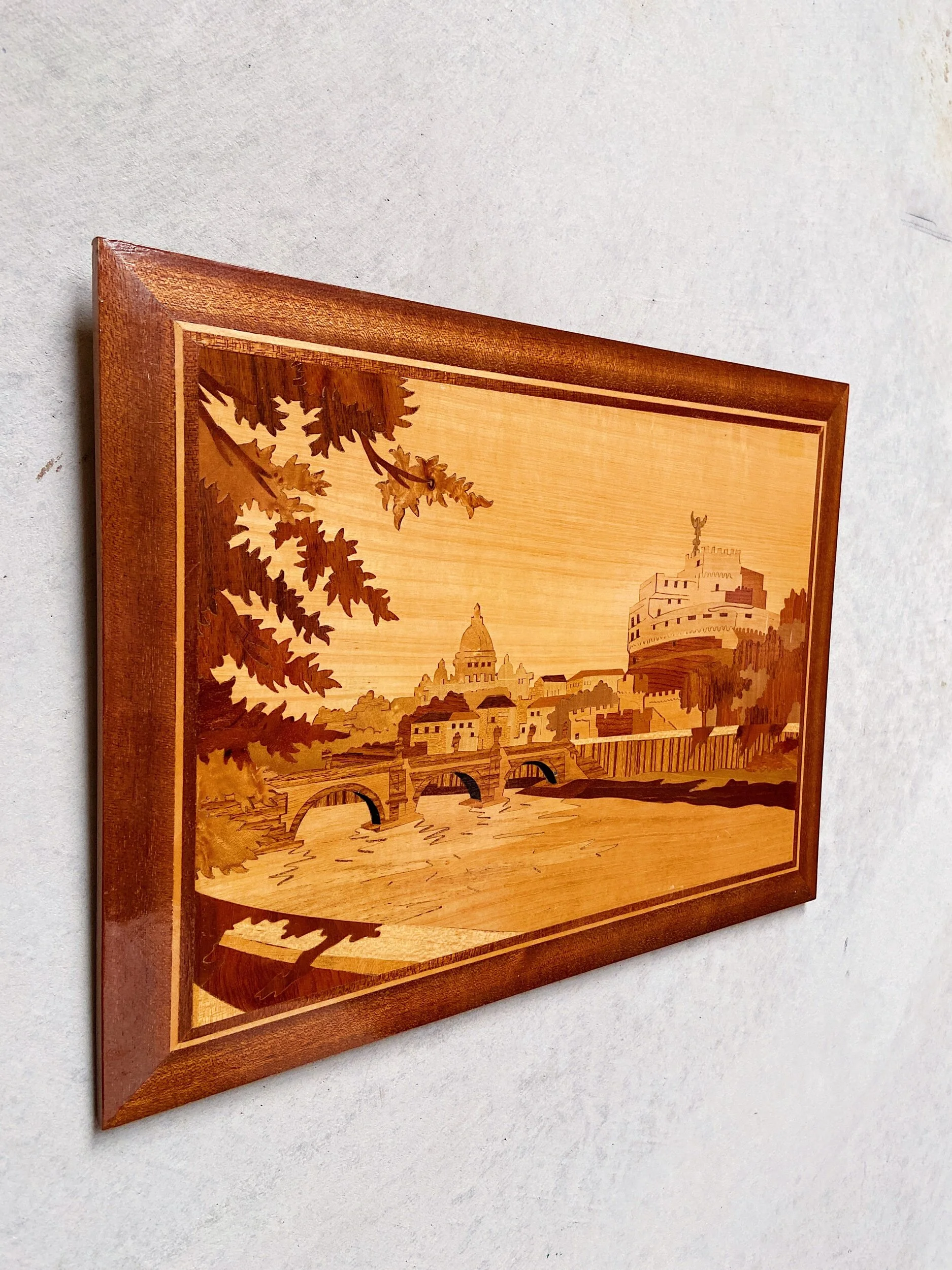 E1EBCDD6-A31C-468F-80C7-39B8E02B7D5A