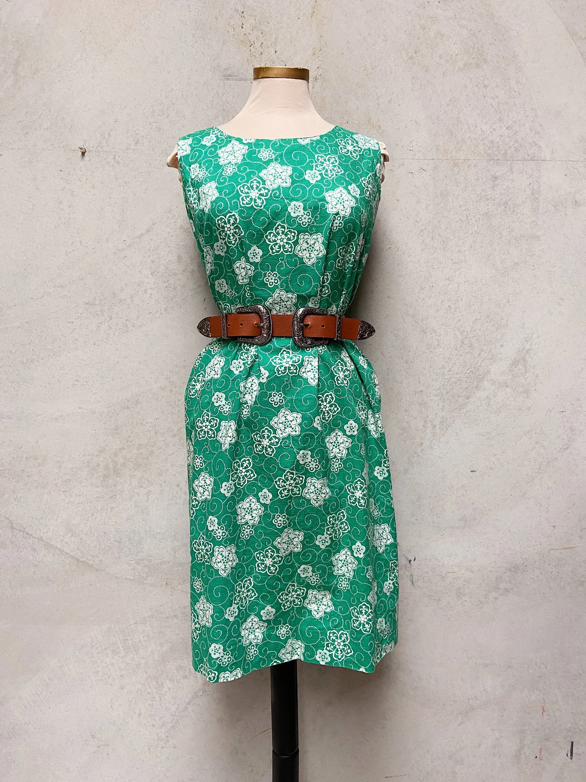 4DB85B4B-5E91-4F72-BD0C-993389F607D2