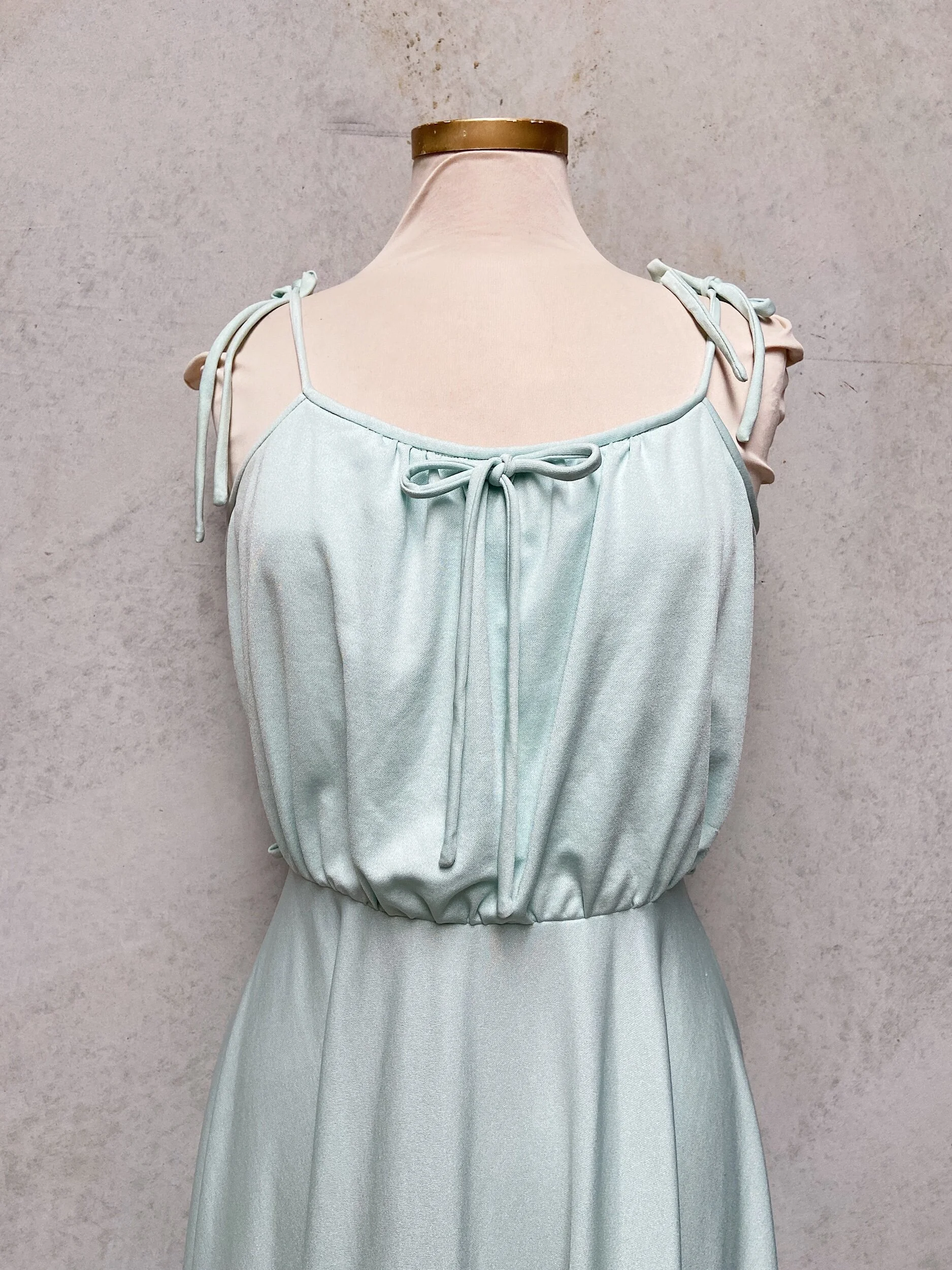 9AD268B5-7E64-4ECD-8CA0-EEA12A6C4DF0