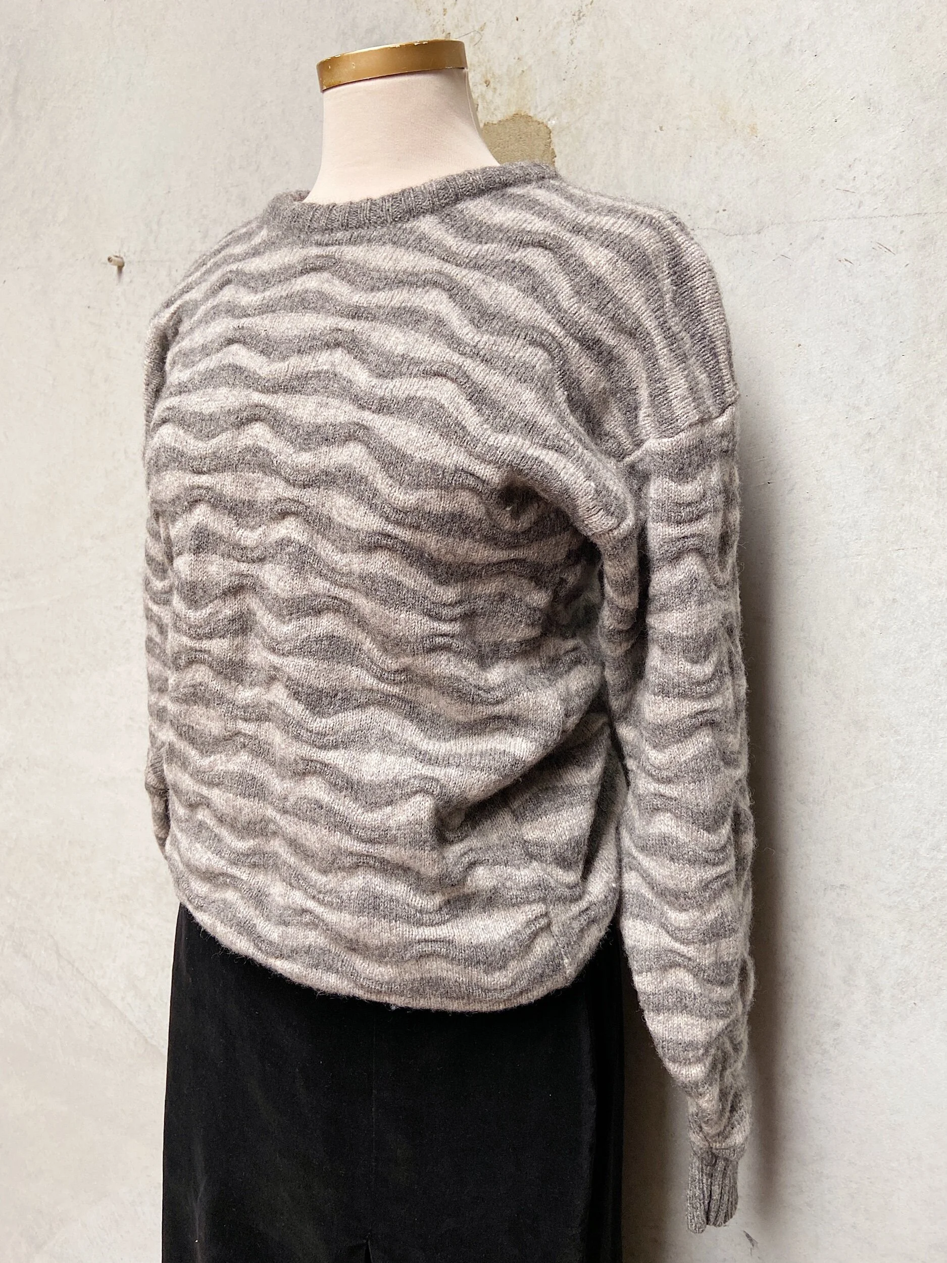 147FA0D9-6CDE-4C1C-95CC-DD0910D0AC81