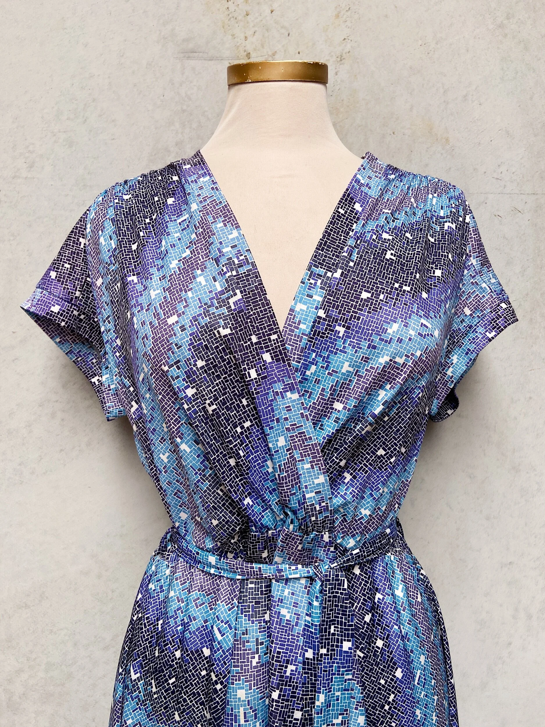 22BBEA53-B9A0-47FC-93E8-0685D407DE85