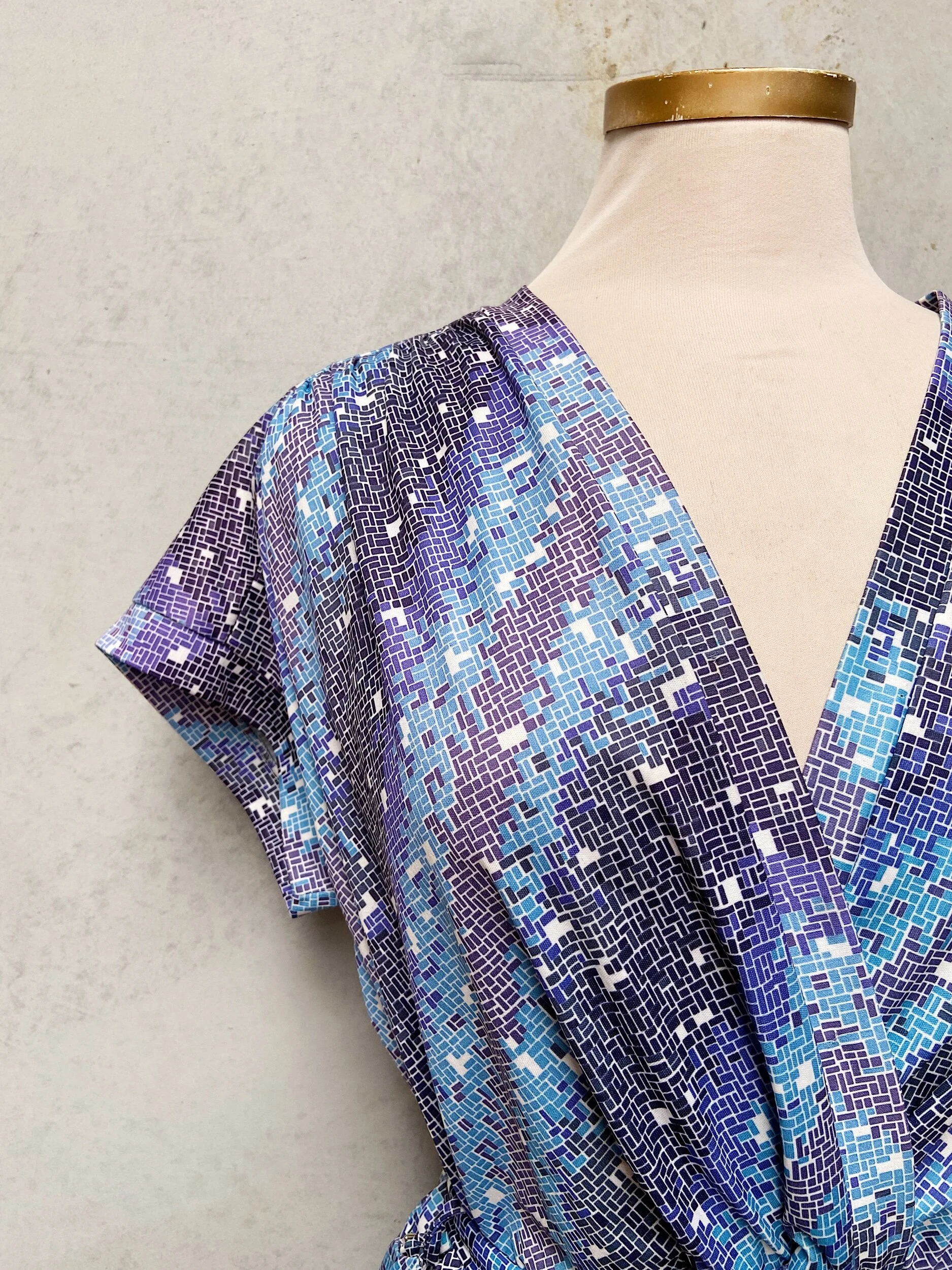 2B963E50-3CD2-43E5-8769-25EC65770F0B