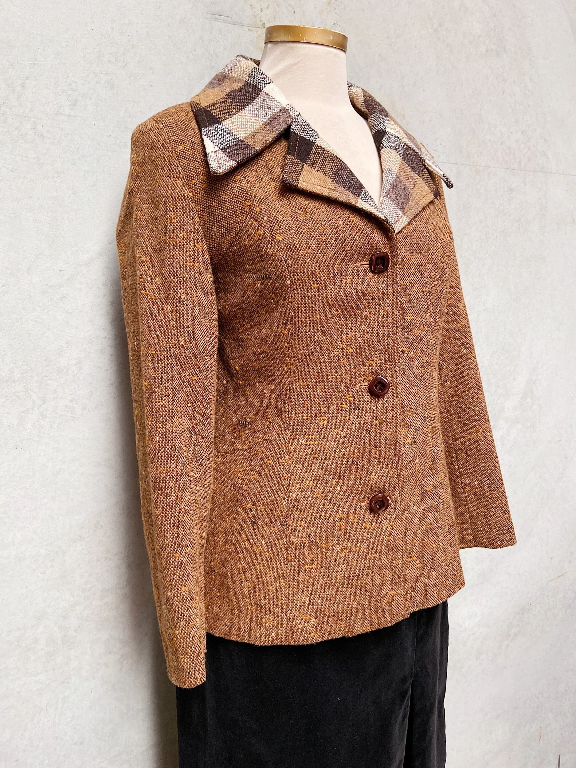 EAC795FD-CCA3-43DA-9D42-B6EBFD85E72B