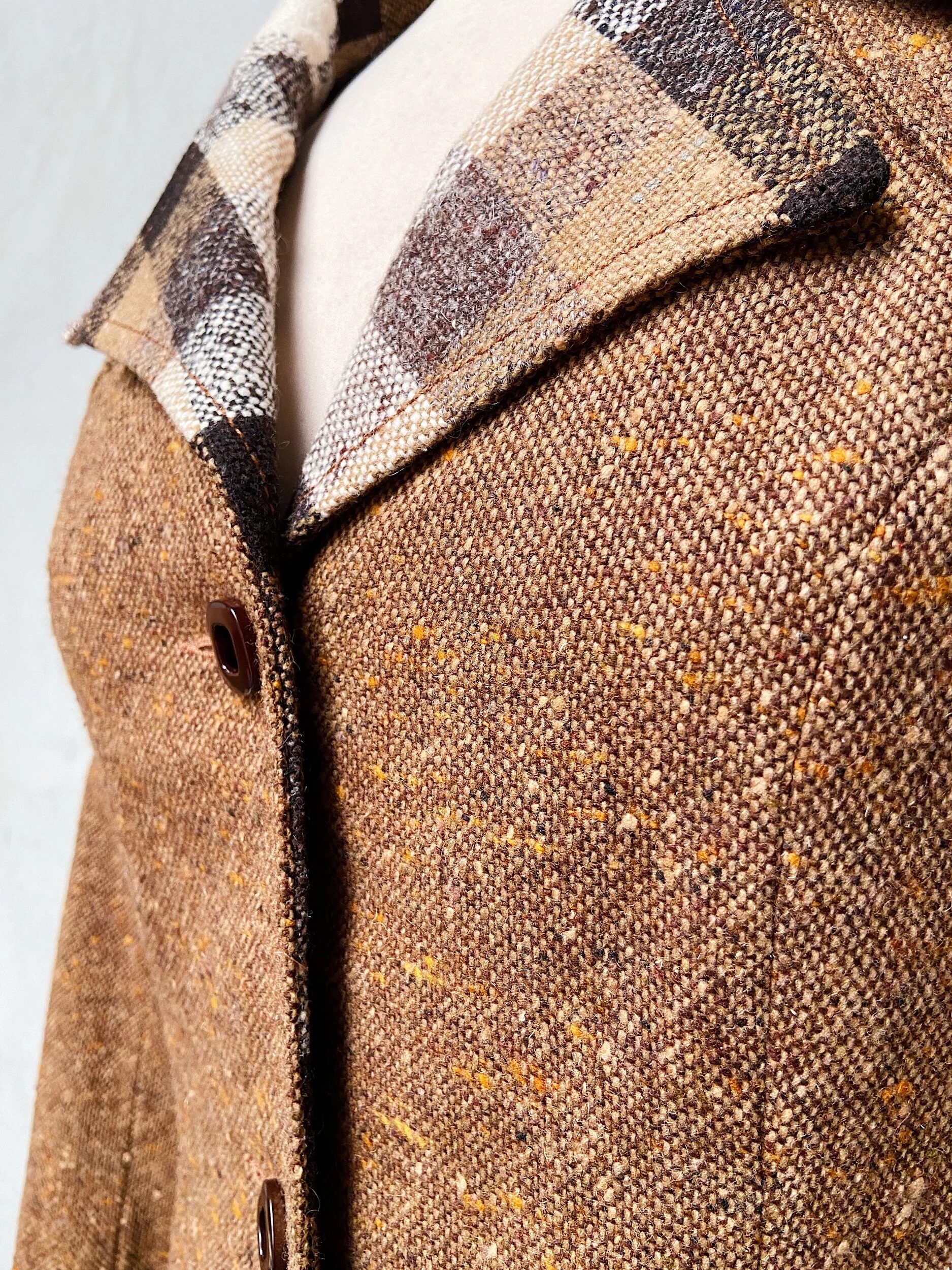 7174E9E6-0653-40D0-B8FD-0E1361F80BA8