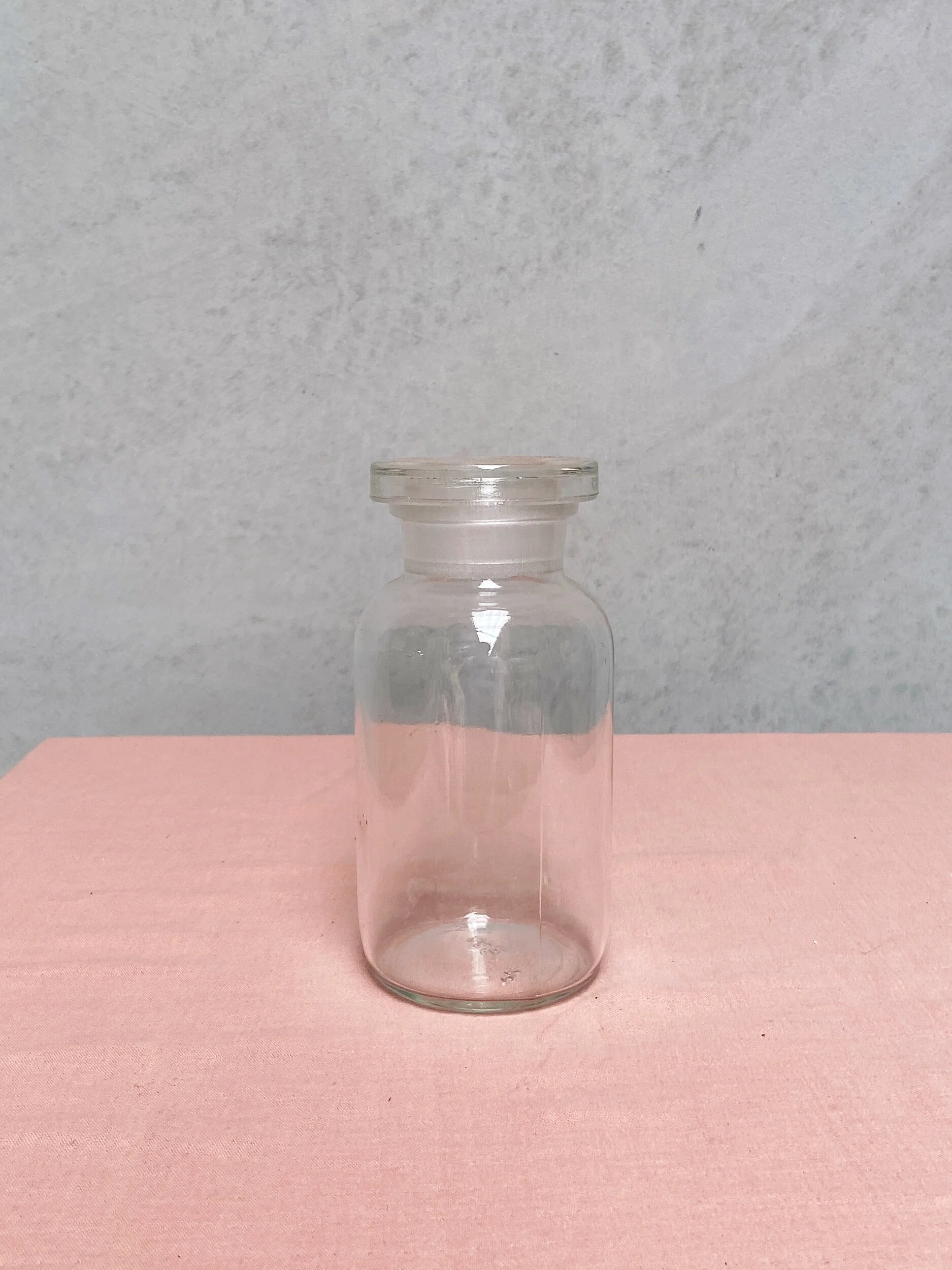 24BA82C0-11B3-4EC1-A6A2-BB32A91FB815