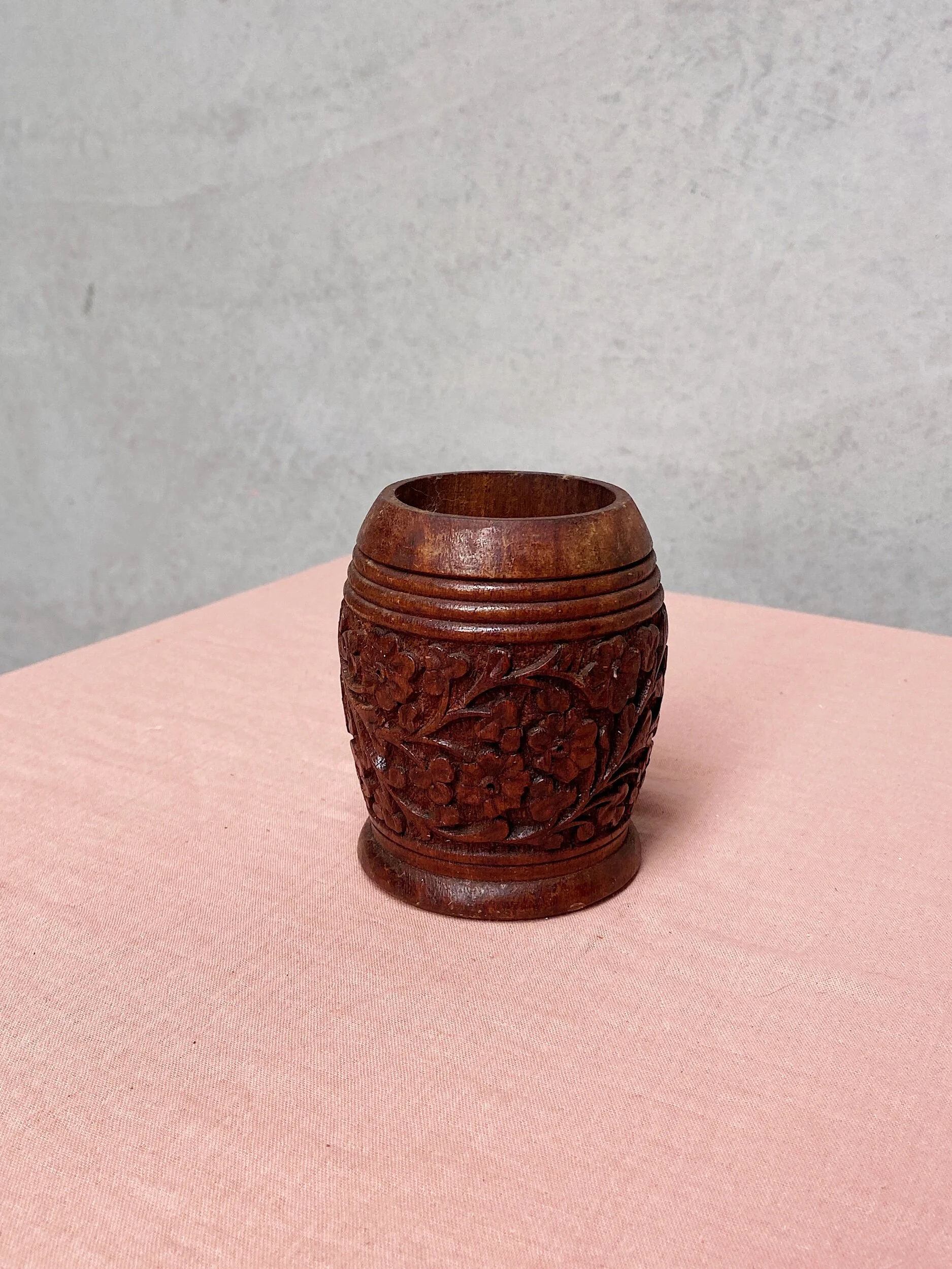 1746845F-91DA-483D-B98E-0734ABB552DE