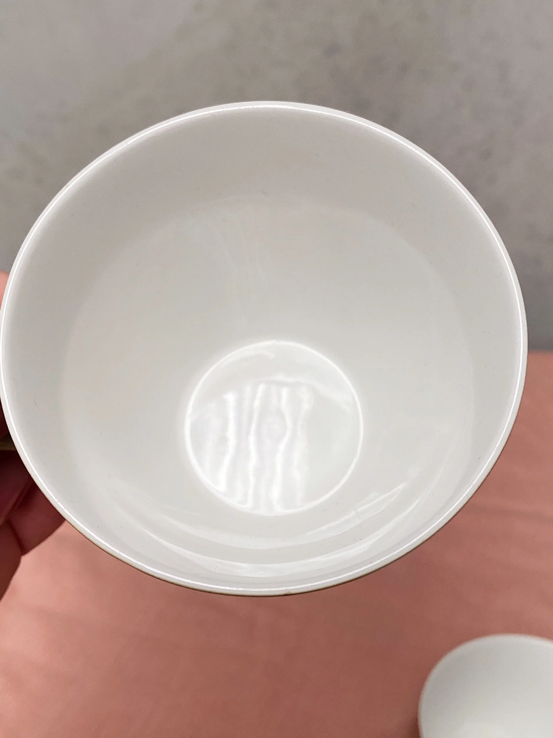 B9F8367D-22EE-4946-A5BA-89DA8D16DE3E