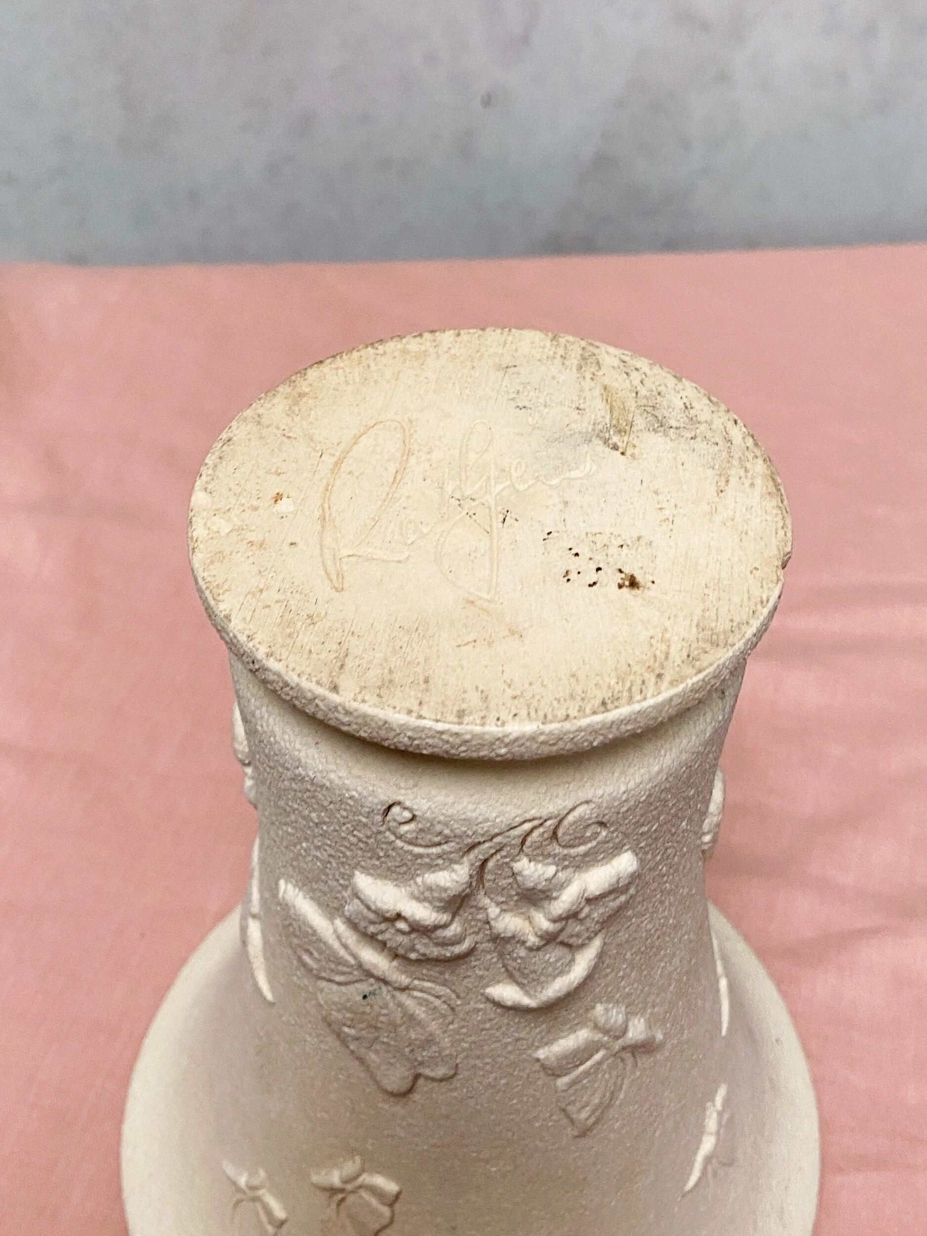 B094F40A-2E43-4086-92CB-BDEE4FF0D120