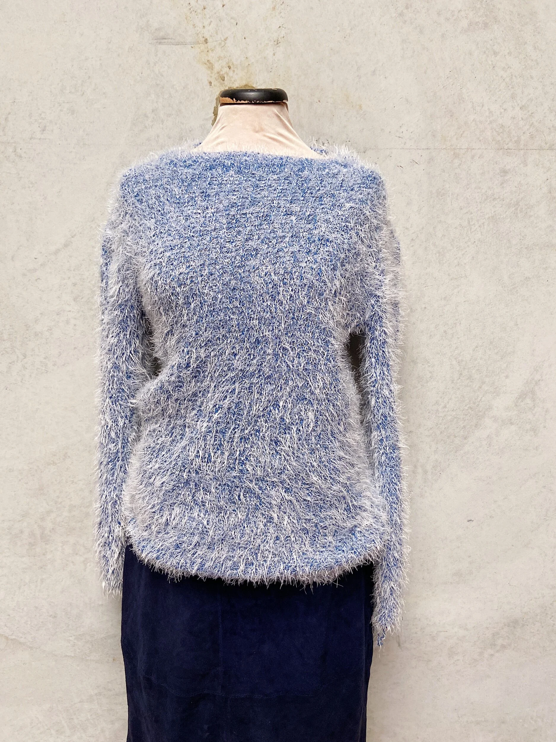 3D195D7F-F913-40C8-9FA5-B90075DA3C13