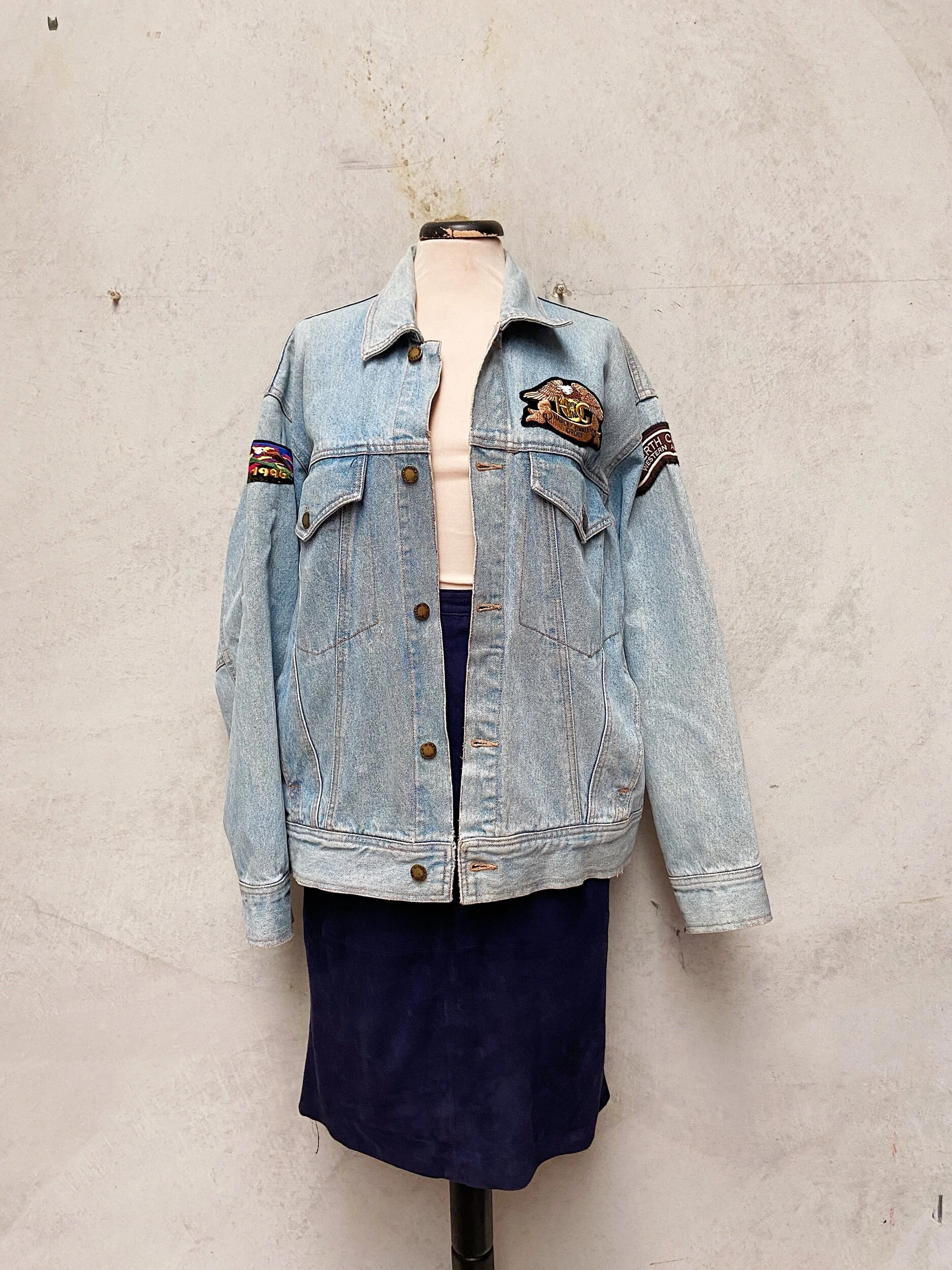 67F4A1D3-715B-416E-B127-AEDD3AB21A3C