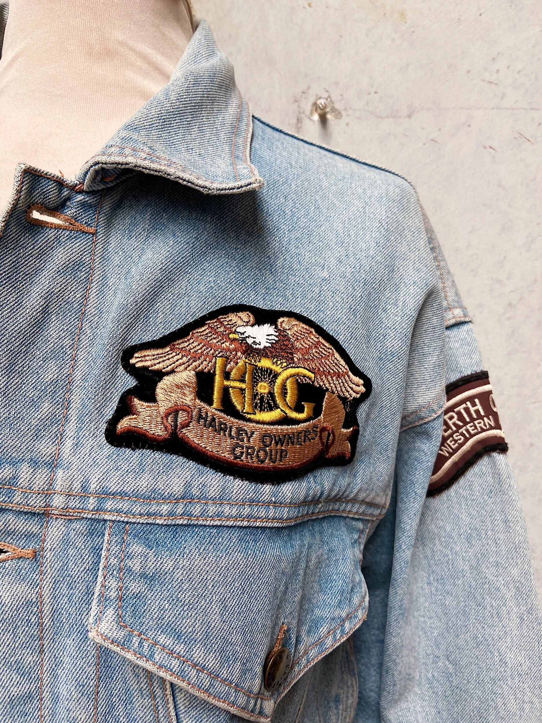 EF9B79C3-6033-448C-83B0-C5677CA64A0E