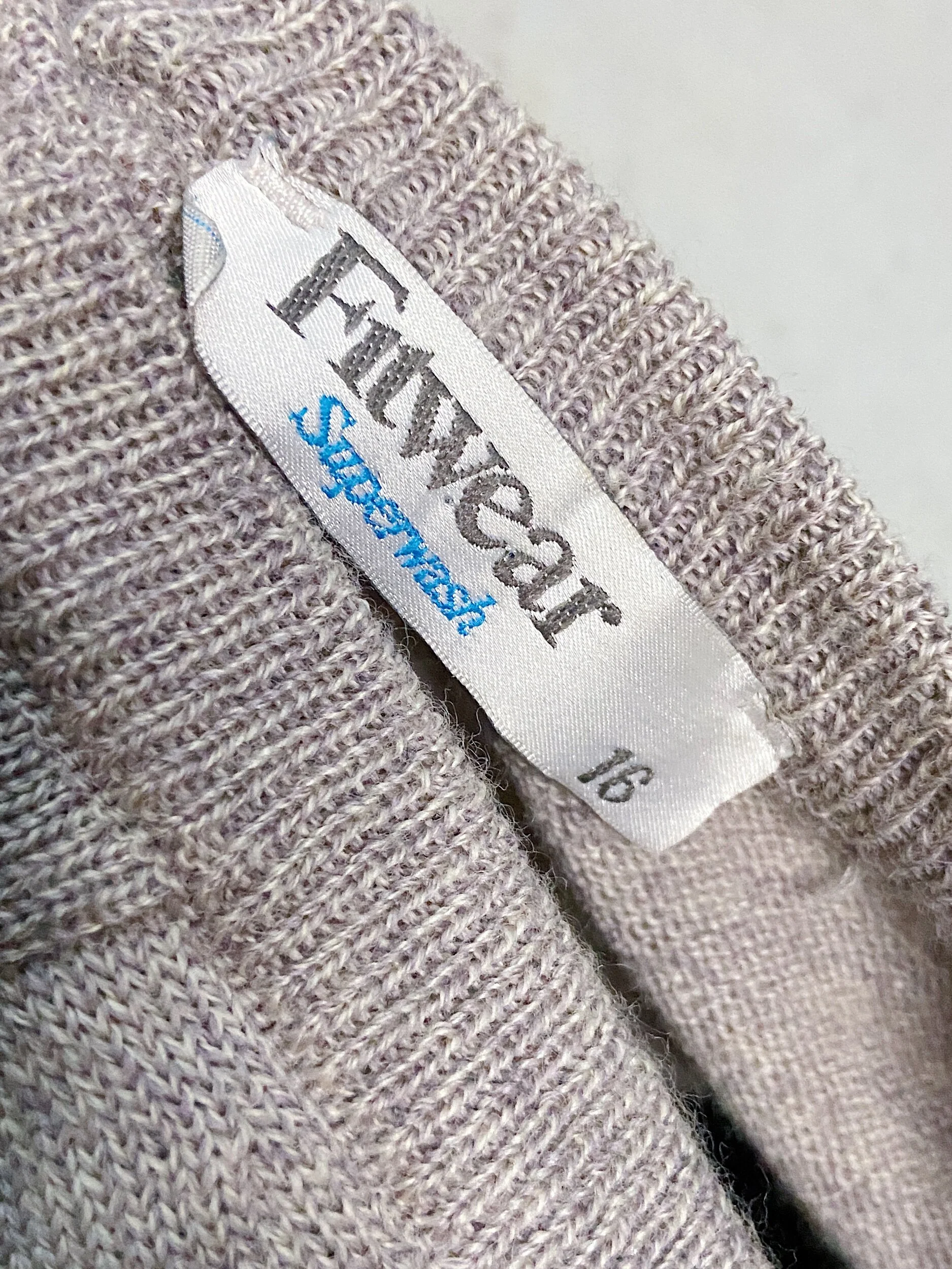 8C3D5682-DD06-484C-84C9-B2AF47DB8DF8