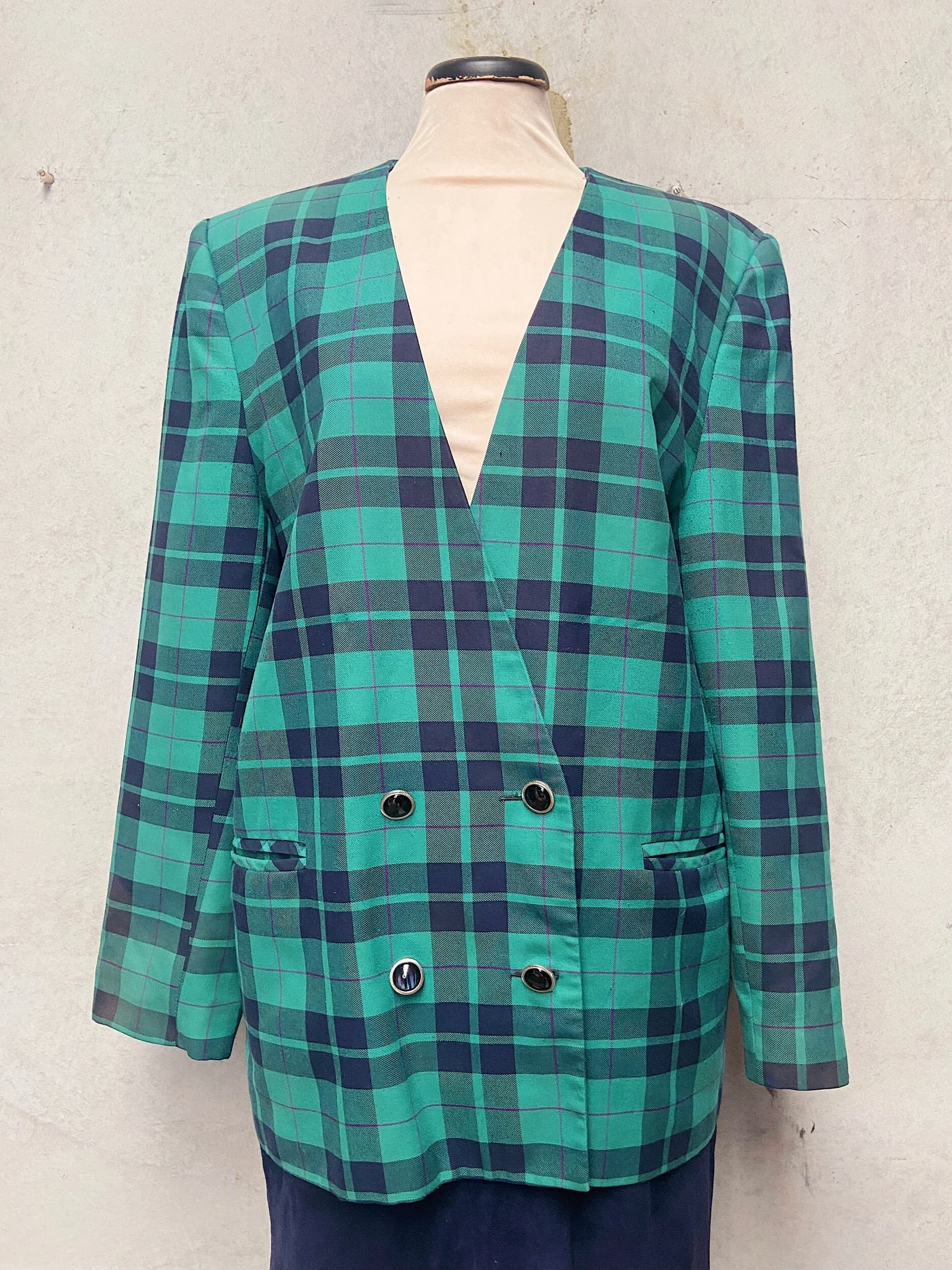 76B0CCBA-9C78-4376-B774-195207DA5D84