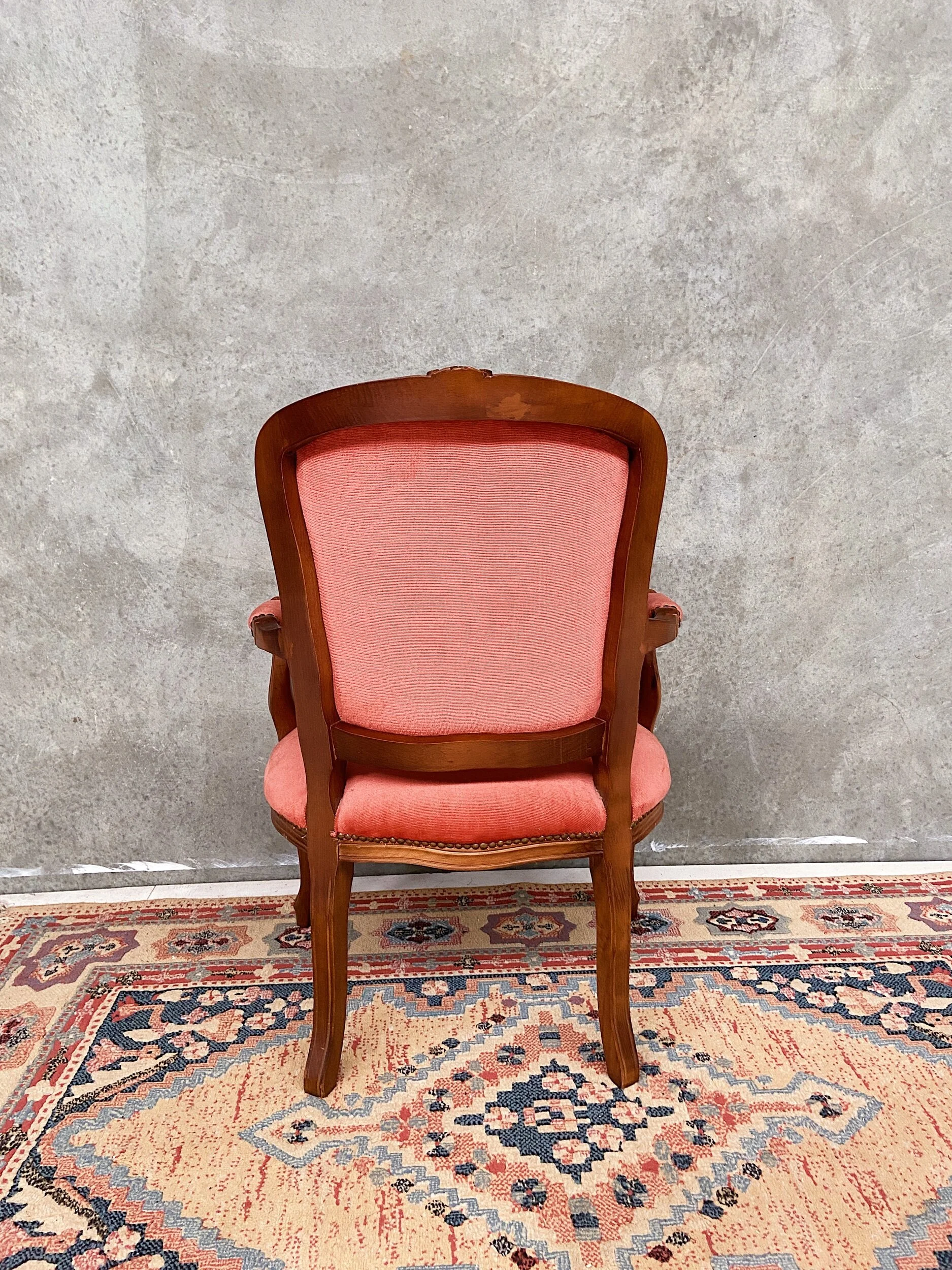 C799C342-803F-4F90-BEF1-7FF87361F281