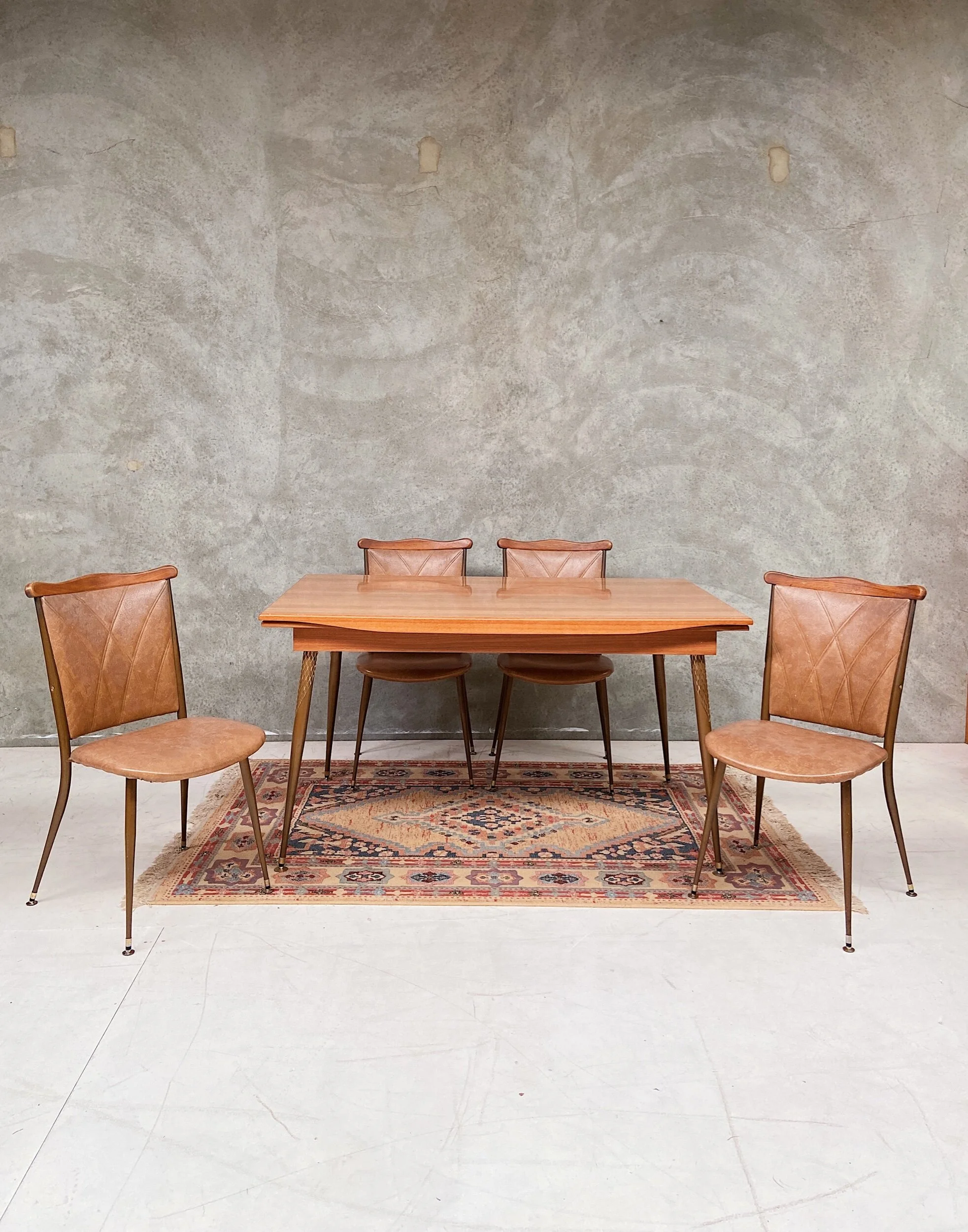 DC6DC10B-3C08-4B39-95E2-9750F92D4836