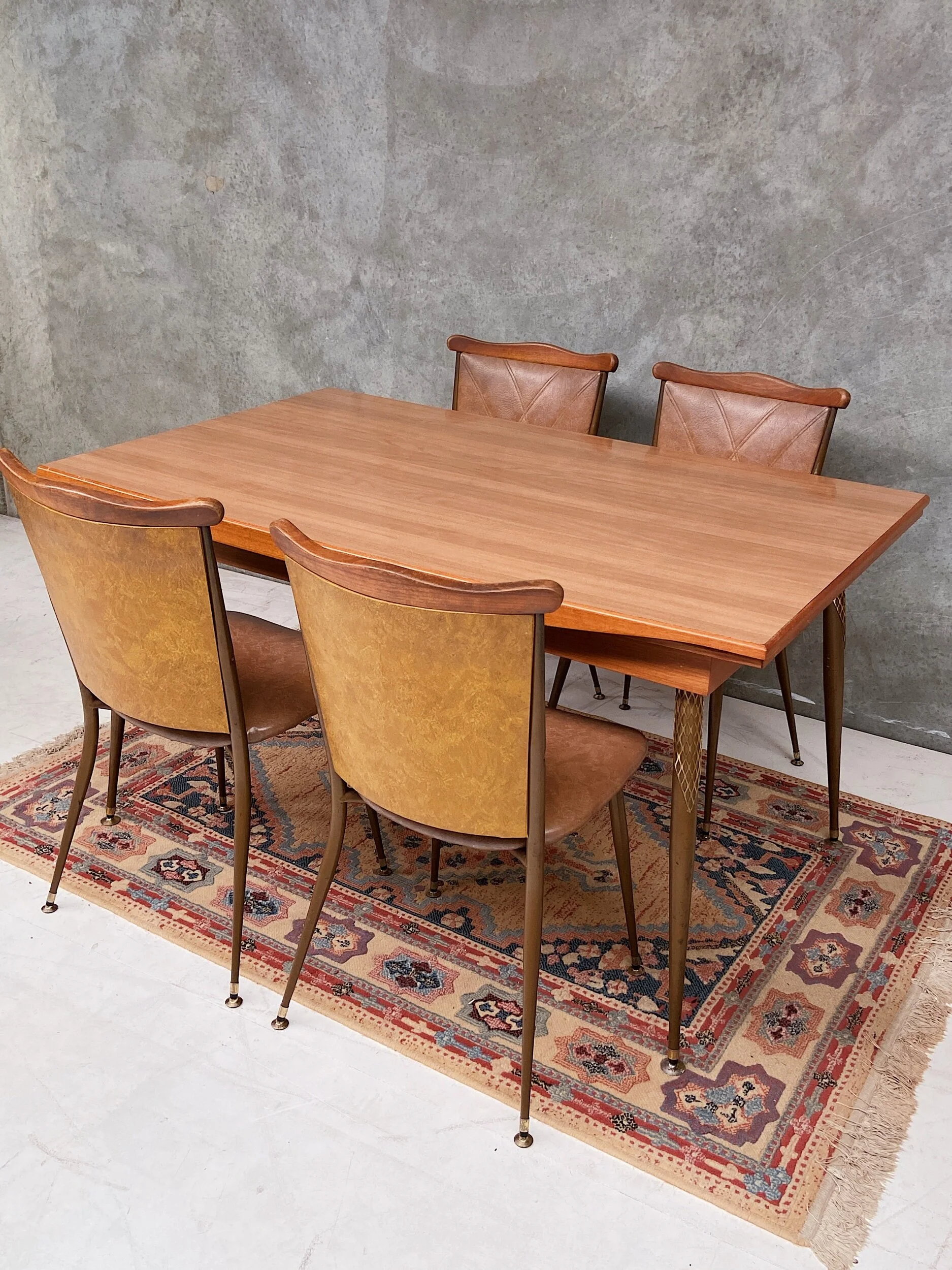 1B5FE52A-07E7-4074-8FF0-C4840E41BB21