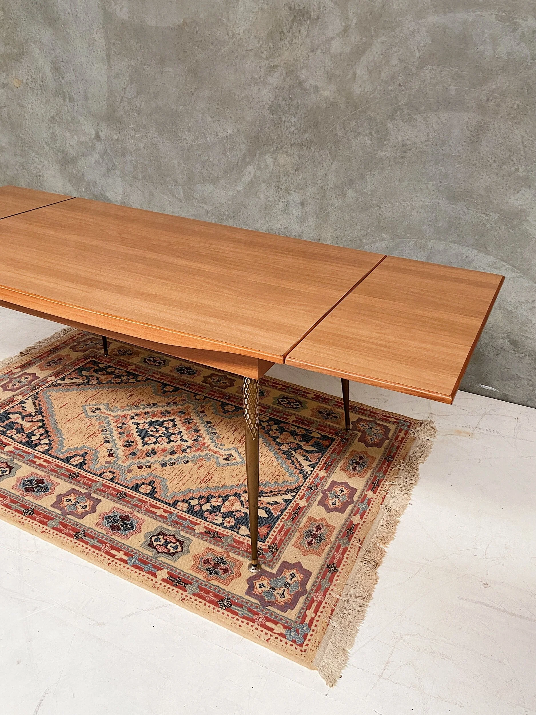 6AEE3F06-4D88-4020-9AFC-AE67FA2B37EE