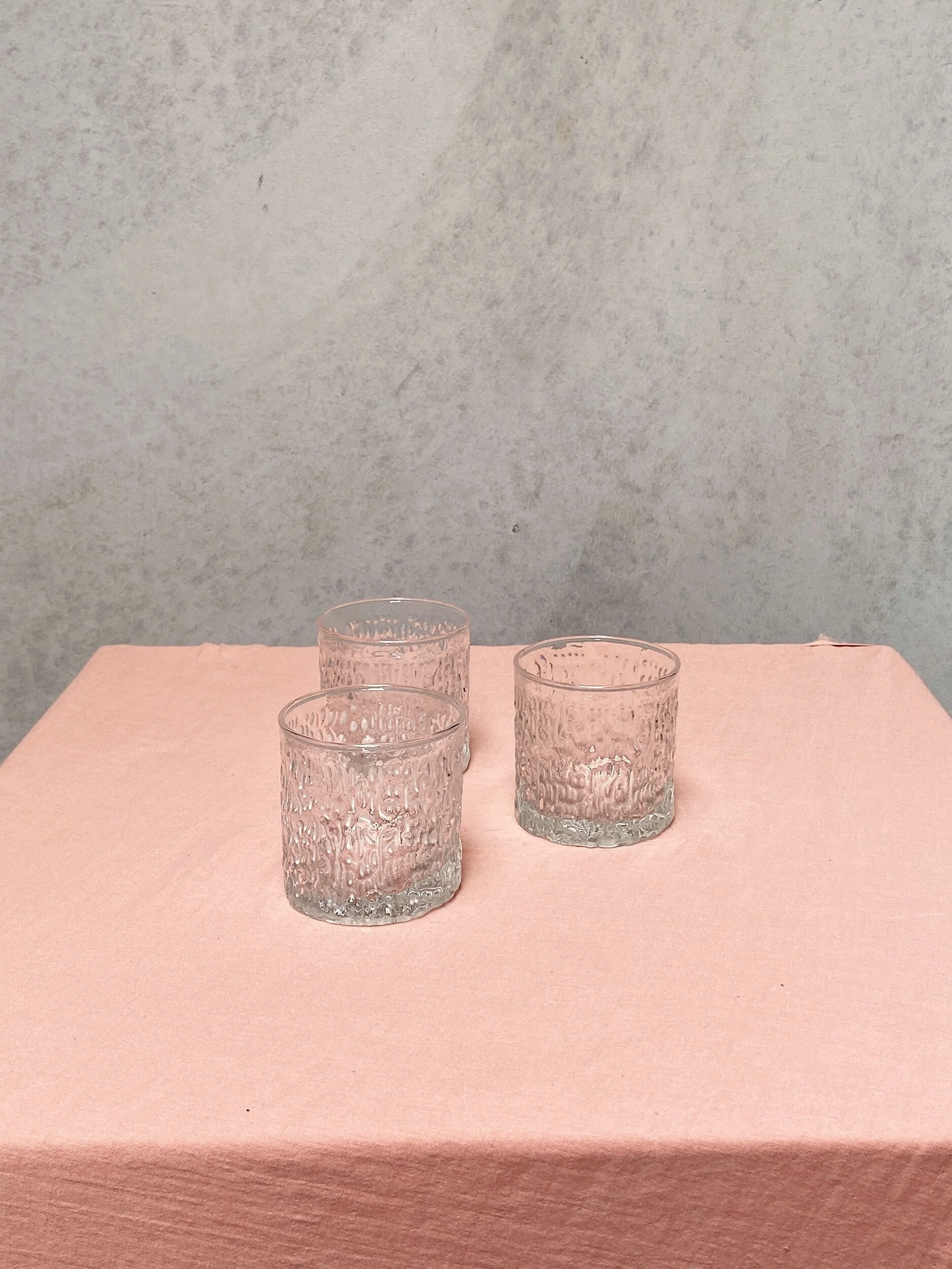 CB7DAE0B-52FB-43DF-886C-A0A27C69A2DC