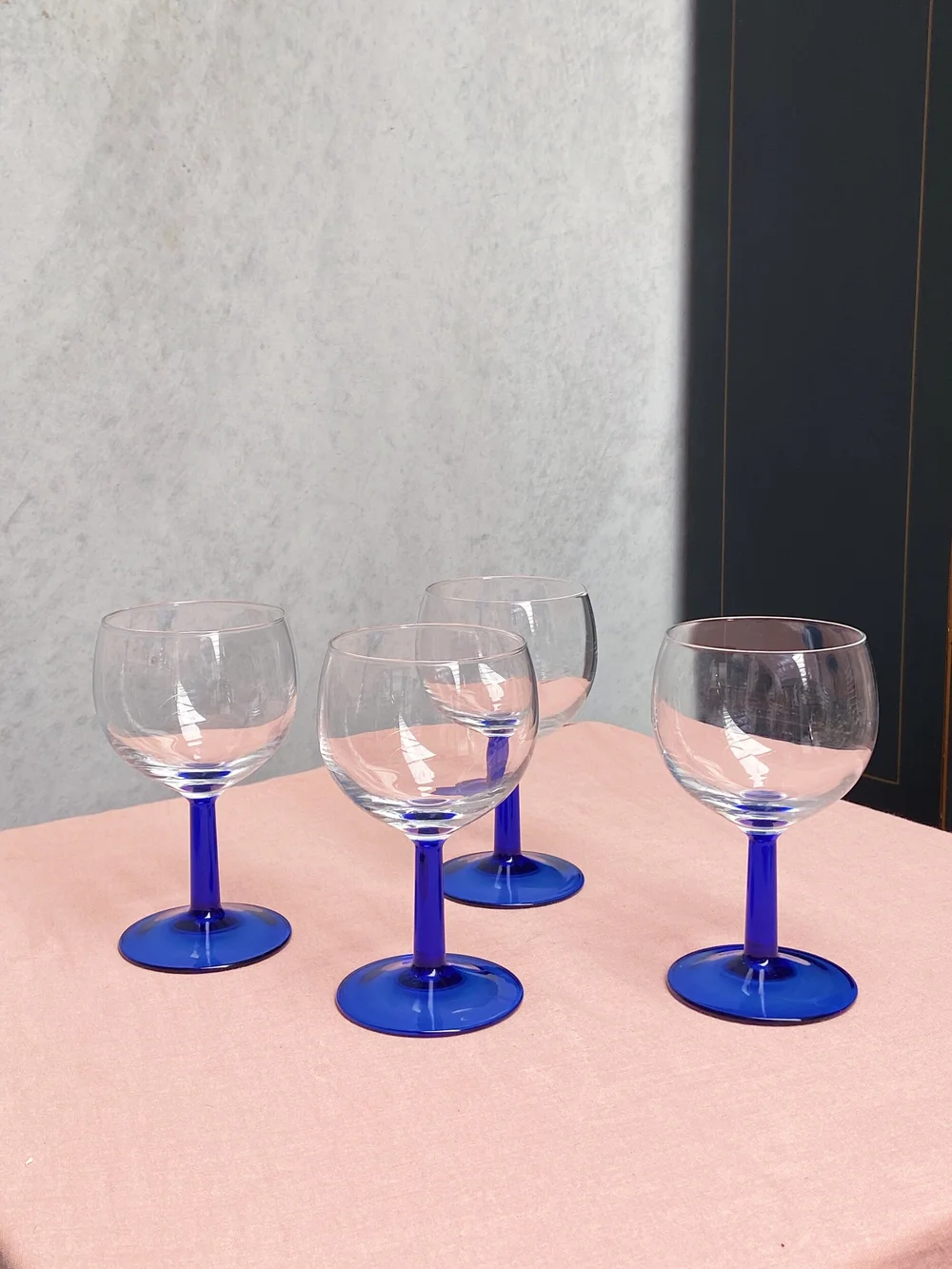 Cobalt Blue Vintage Arcoroc Luminarc France Wine Glasses Set Of 4 The Picker Concept