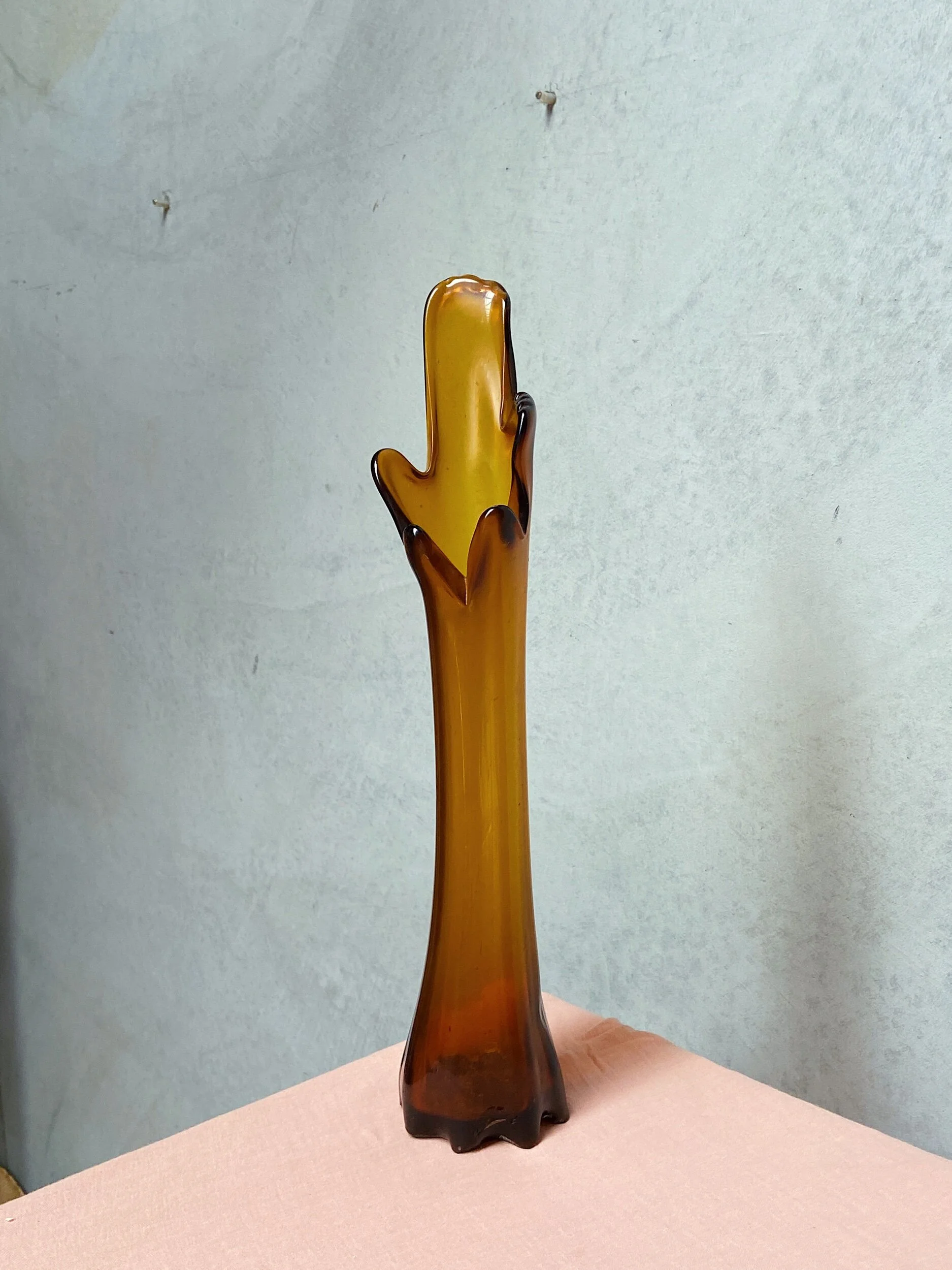 8C6909A6-F853-4E5A-8904-36626DC046B5