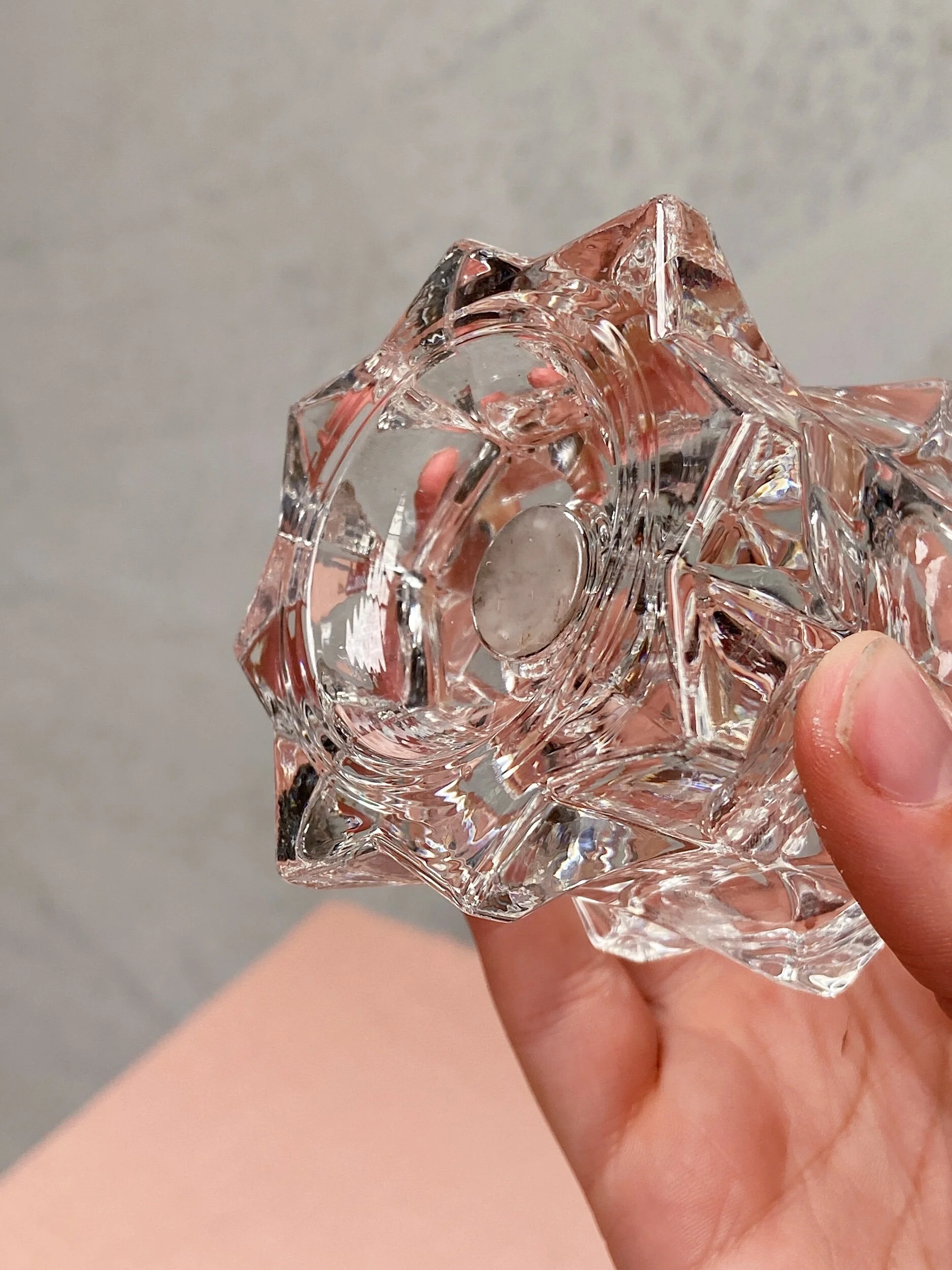 DAA48172-6787-4684-B874-A93297A24FF3