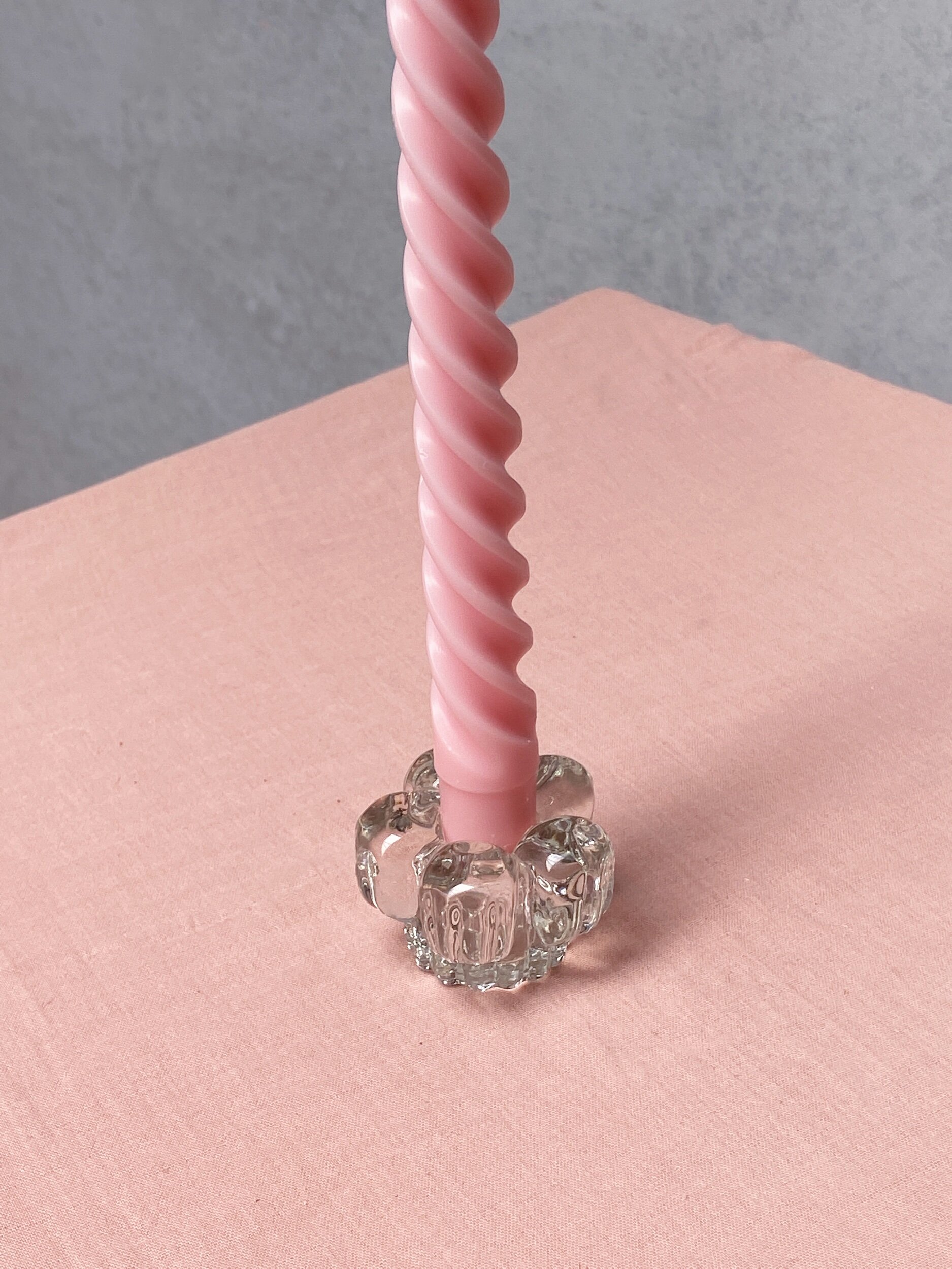 E587BB3D-02FE-445E-A0B3-7718134908D6