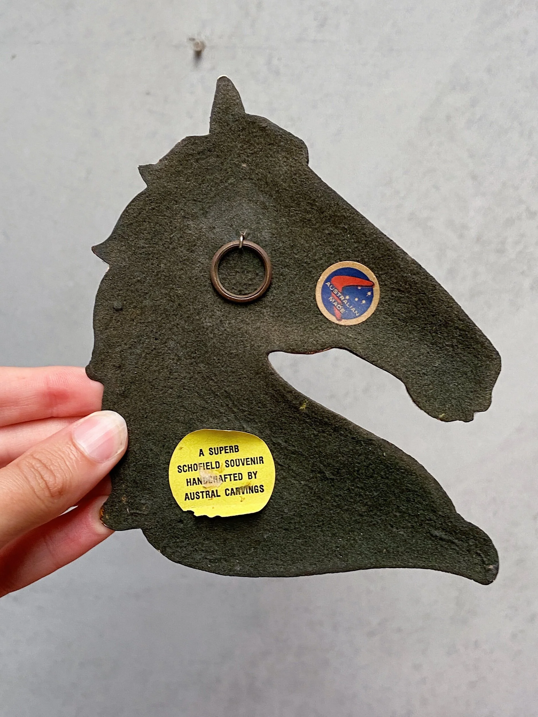 DD5E3413-94DD-4968-81E5-CA7E5F4719C9