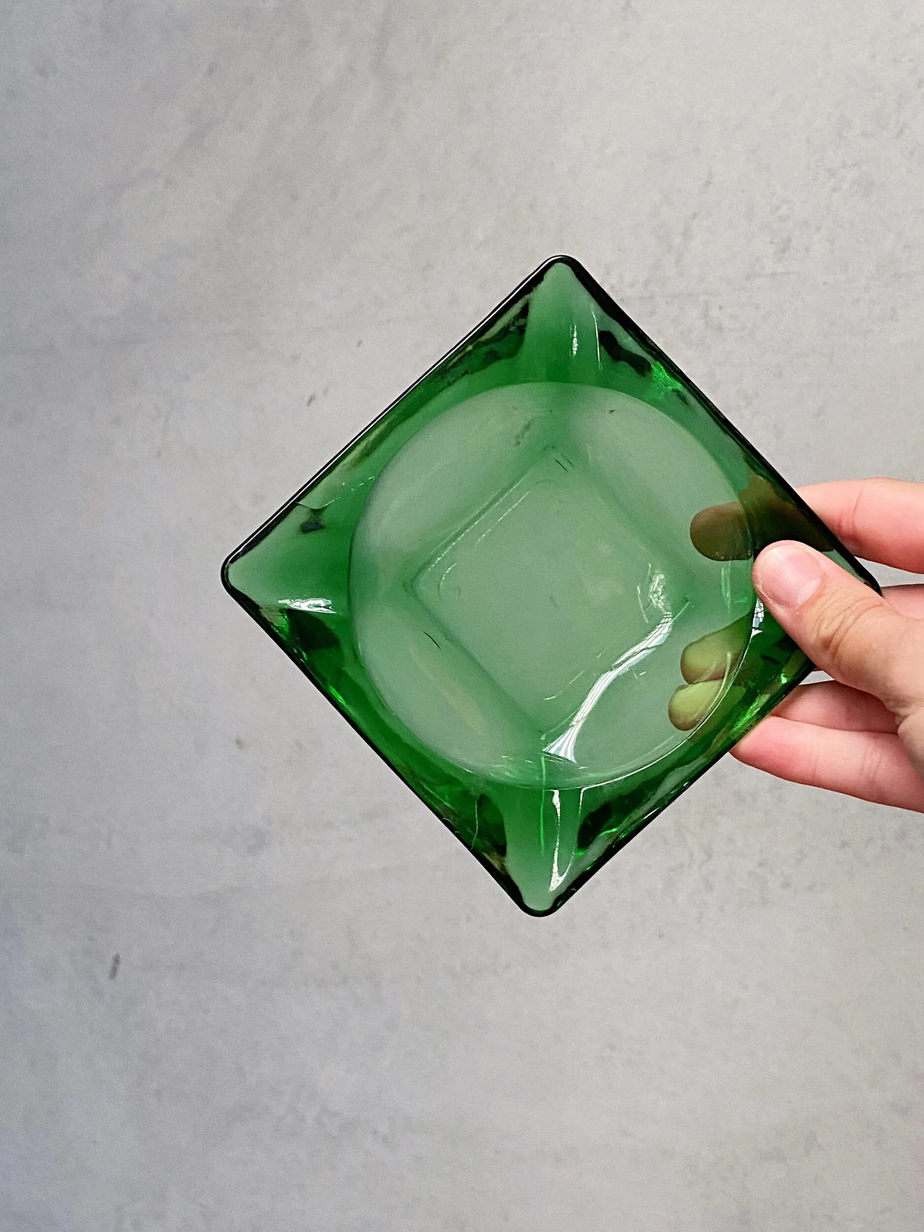 027BEE69-AE8F-45B4-9BBC-04BE1C968516