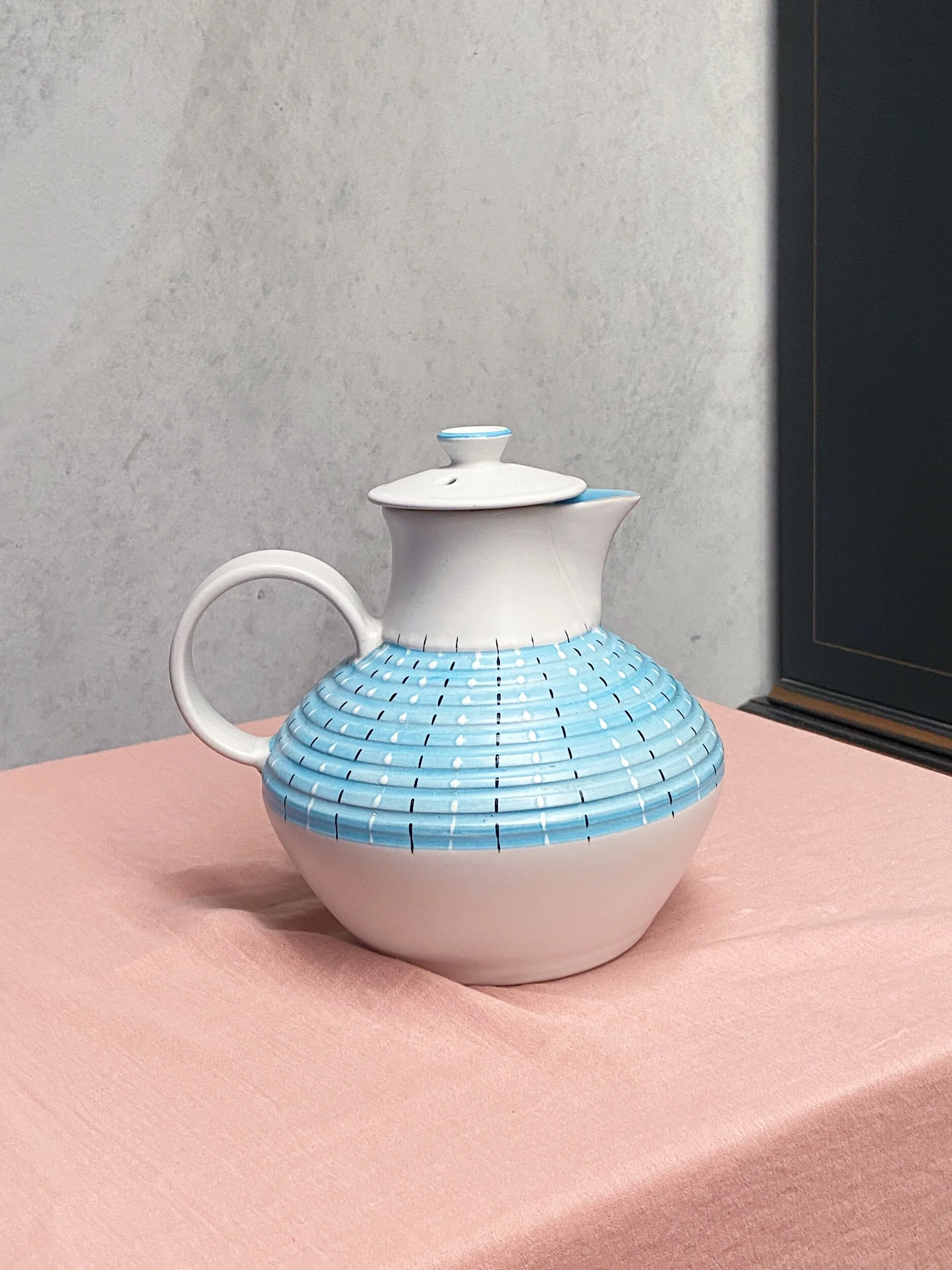 23B86B7F-D296-4B27-929E-4E9F665E5431