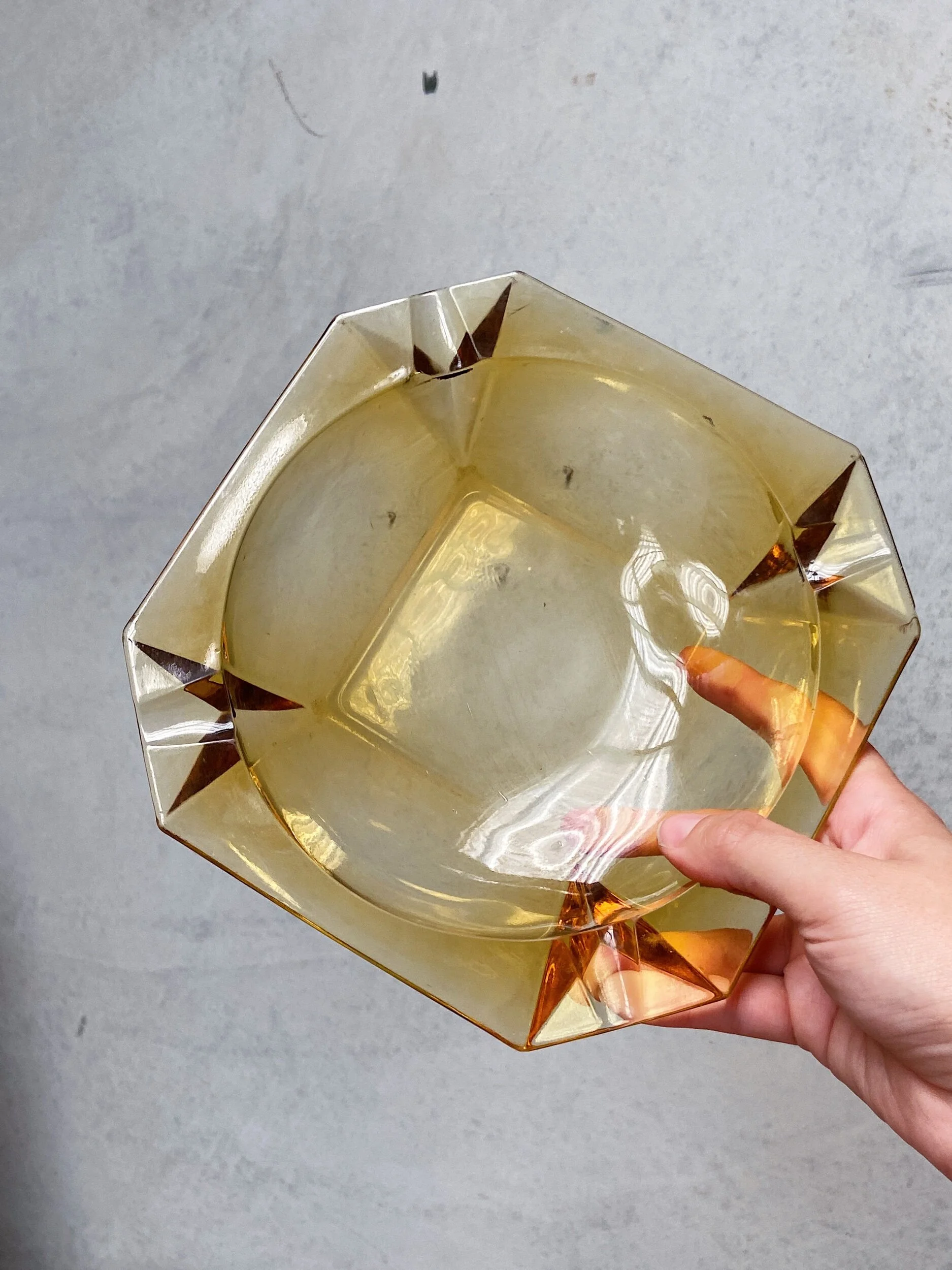 22D9E10E-4FBC-4167-9DC3-CB5D56FE5E5E