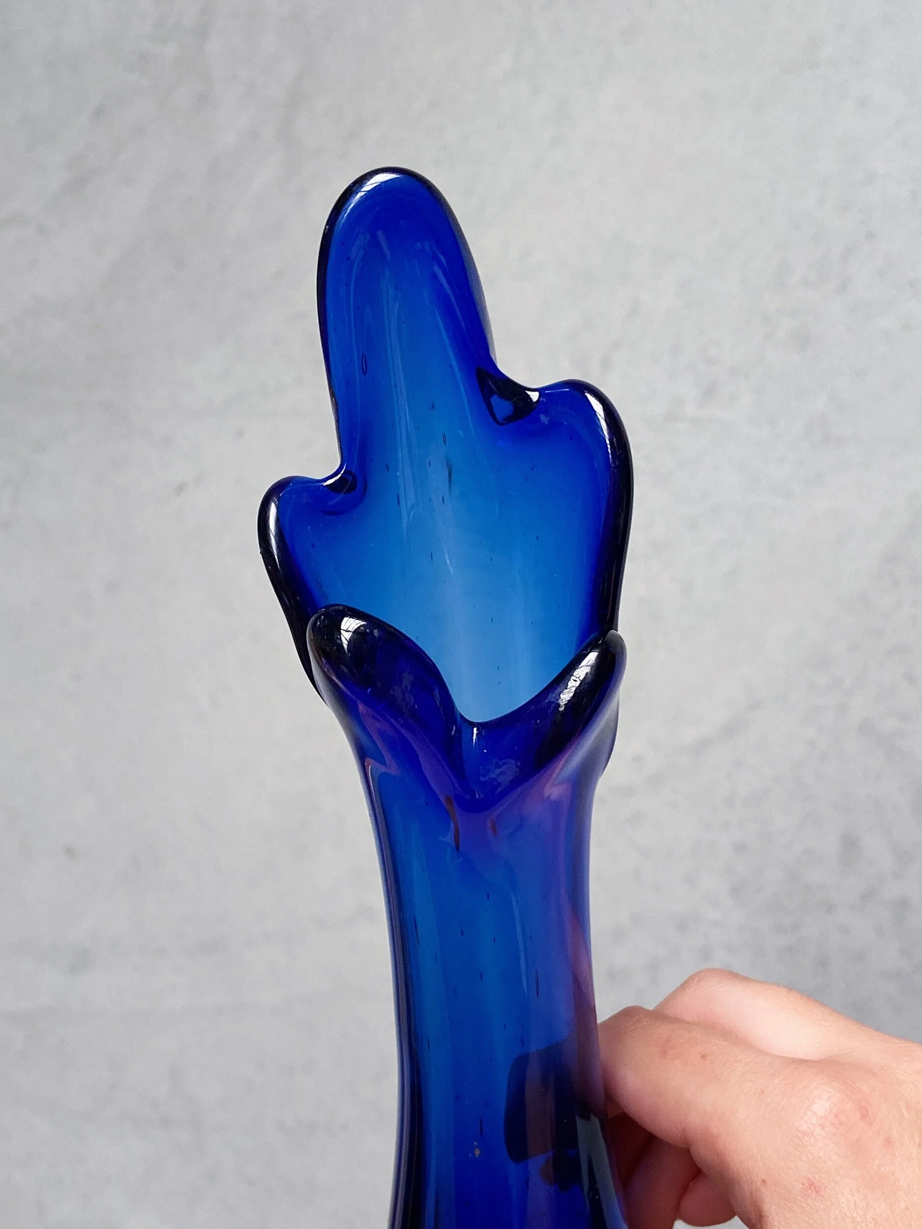 8CF60ACB-3C2A-4A97-953D-2A967CD16CB2