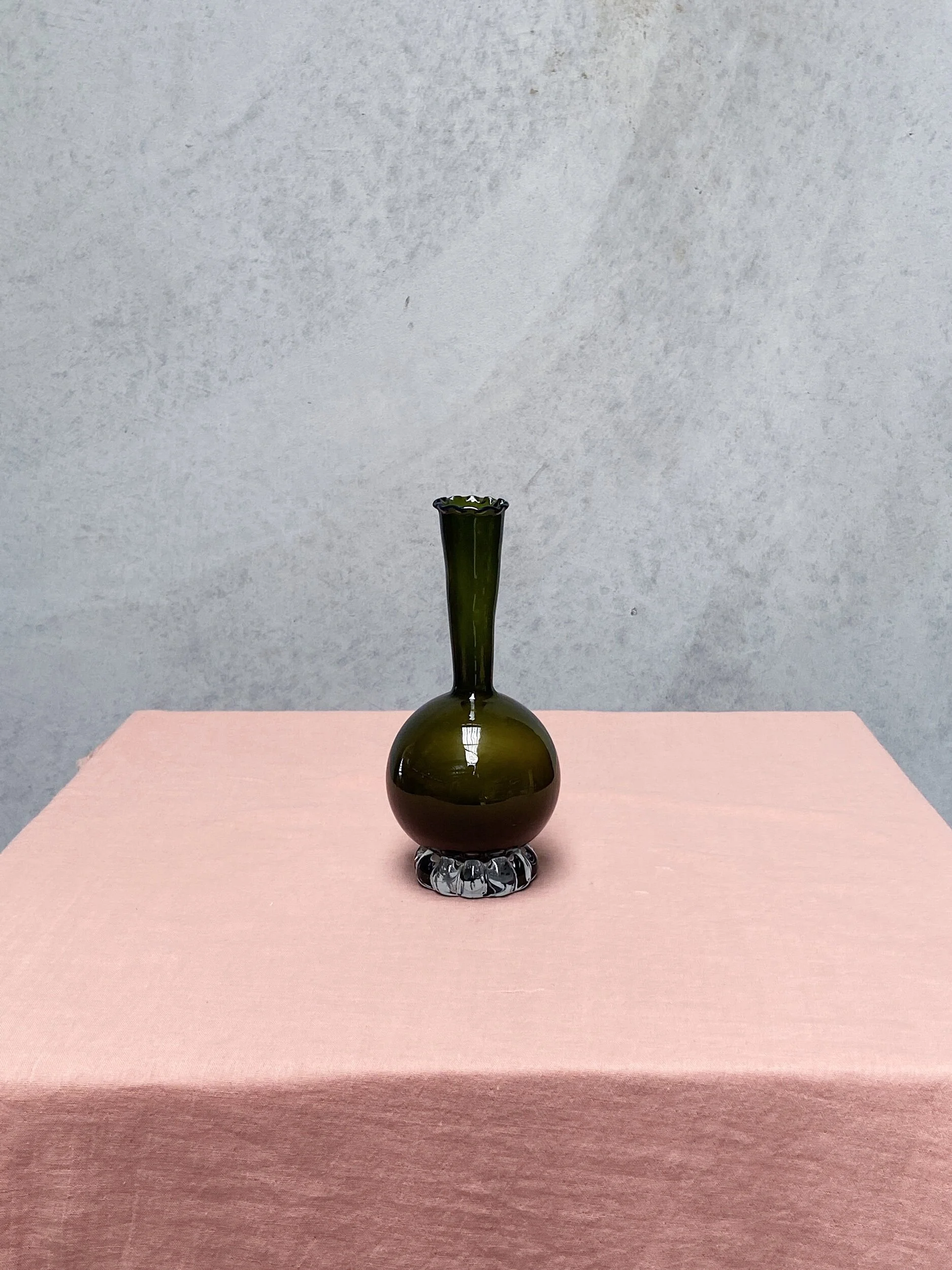 CCC8A894-B800-4FD3-BD0E-150BA0BEC130