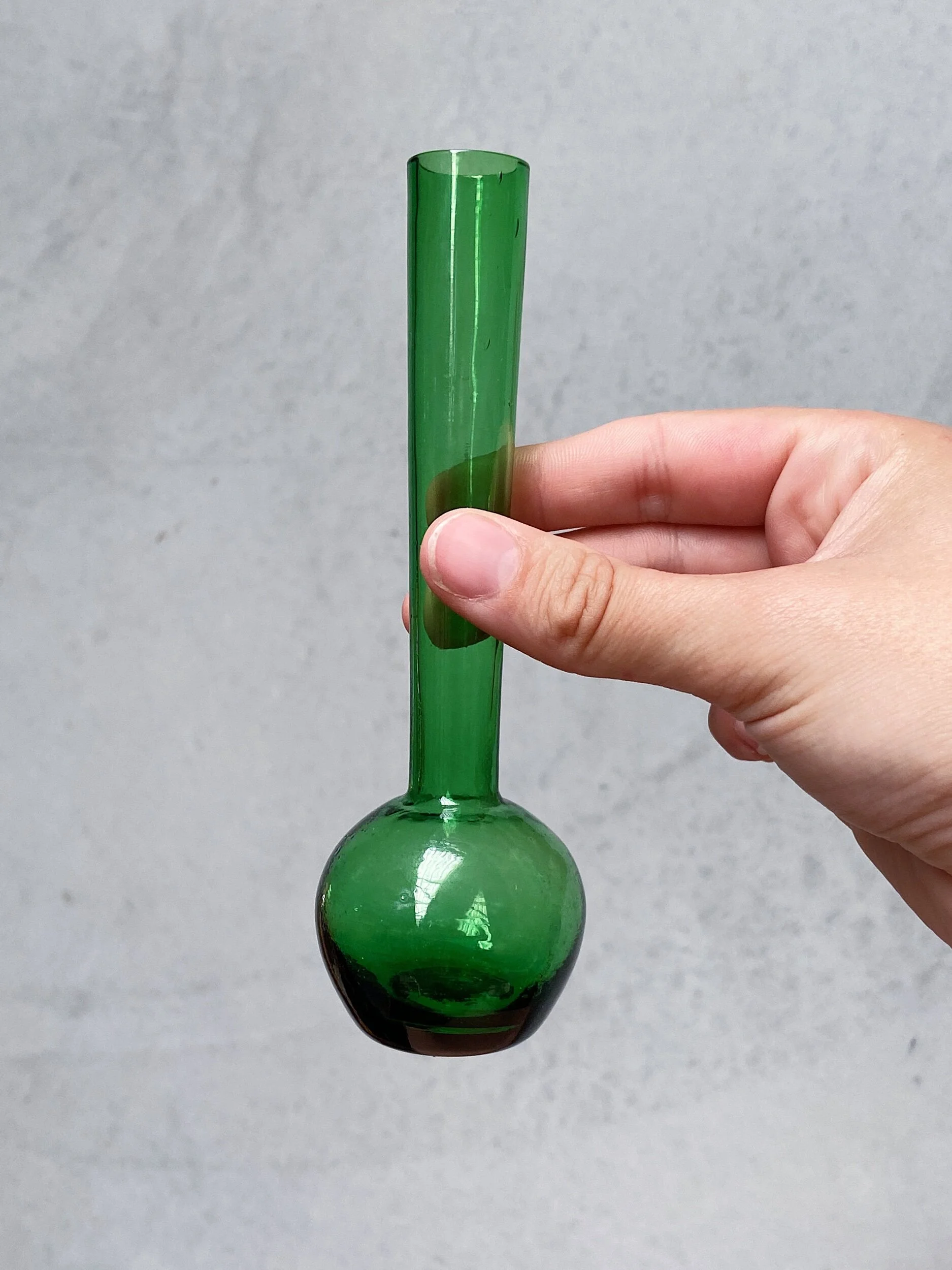 6ED7473D-4824-4414-B552-4D59138589AC