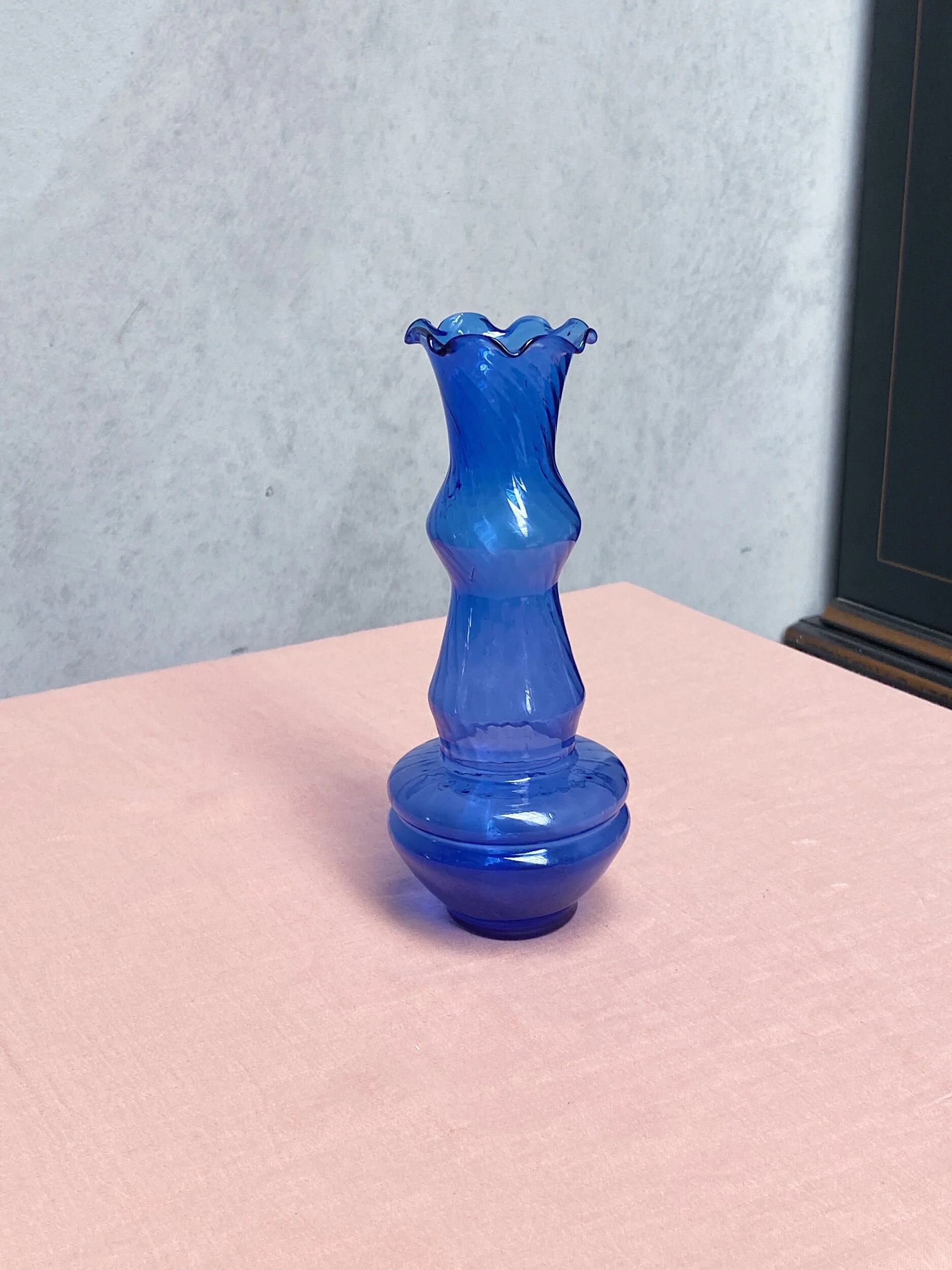 2E3C78DA-41A9-4FB7-B58D-0DEBEAE828B5