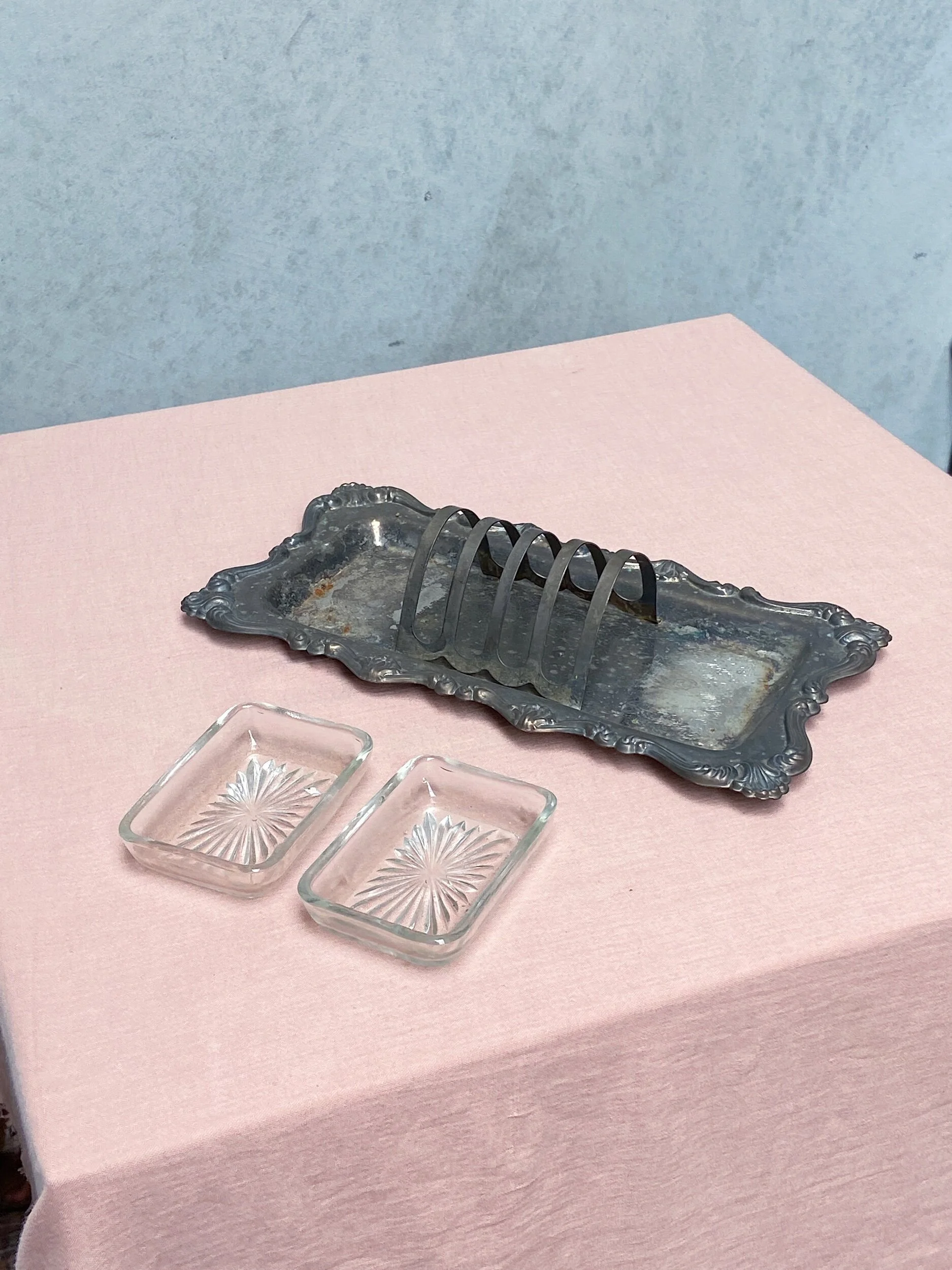 EFA8B451-5ED0-4A19-B6B7-C27B6A1F9D1E