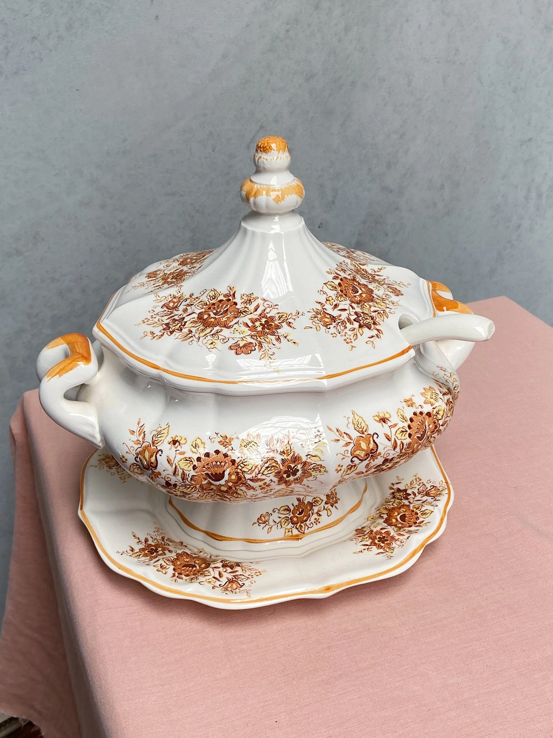 2B8C276A-5974-4149-A657-4661C86A2D5A