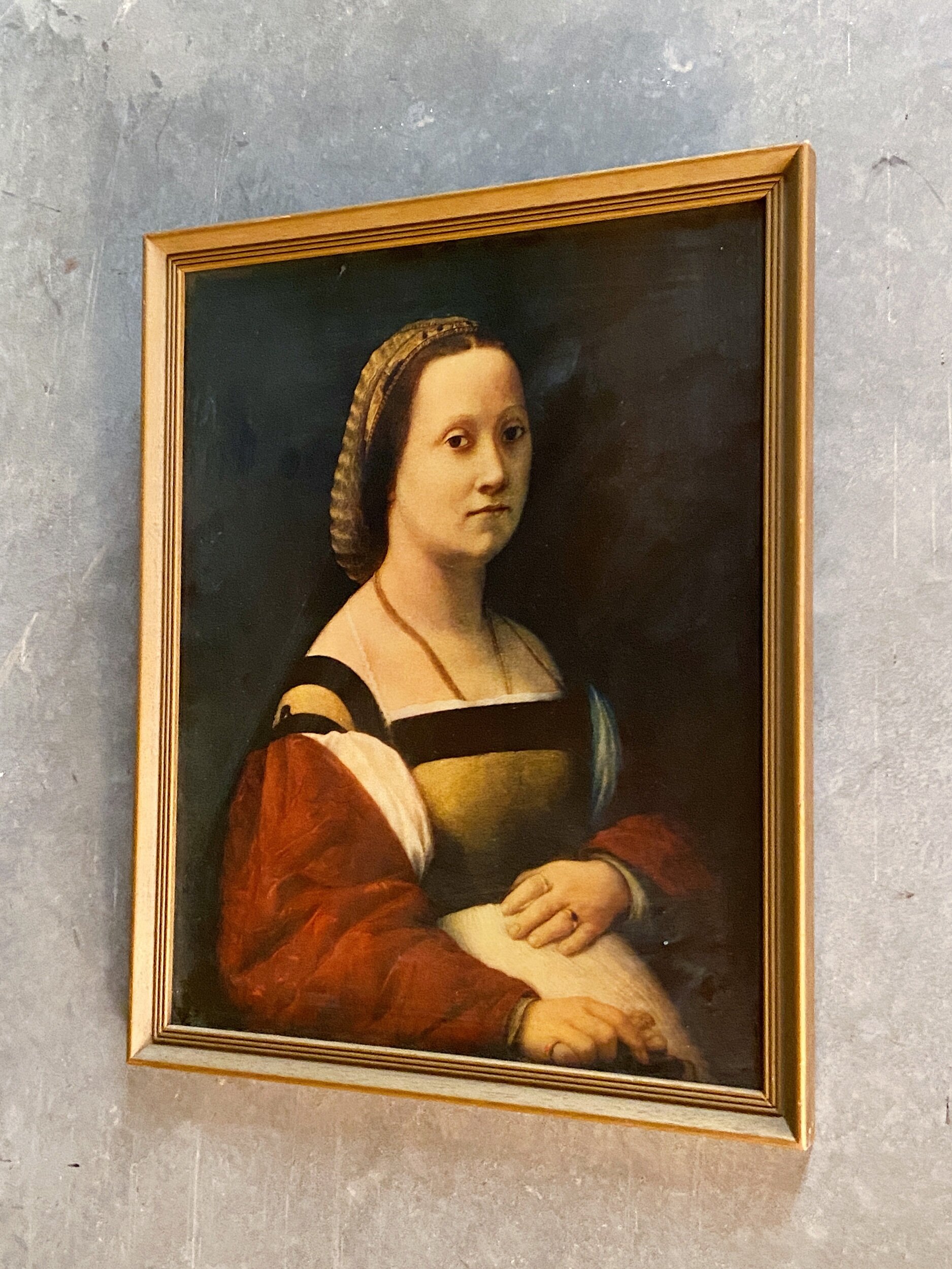 DE9FF43B-650B-495A-8930-B7BE36057D47