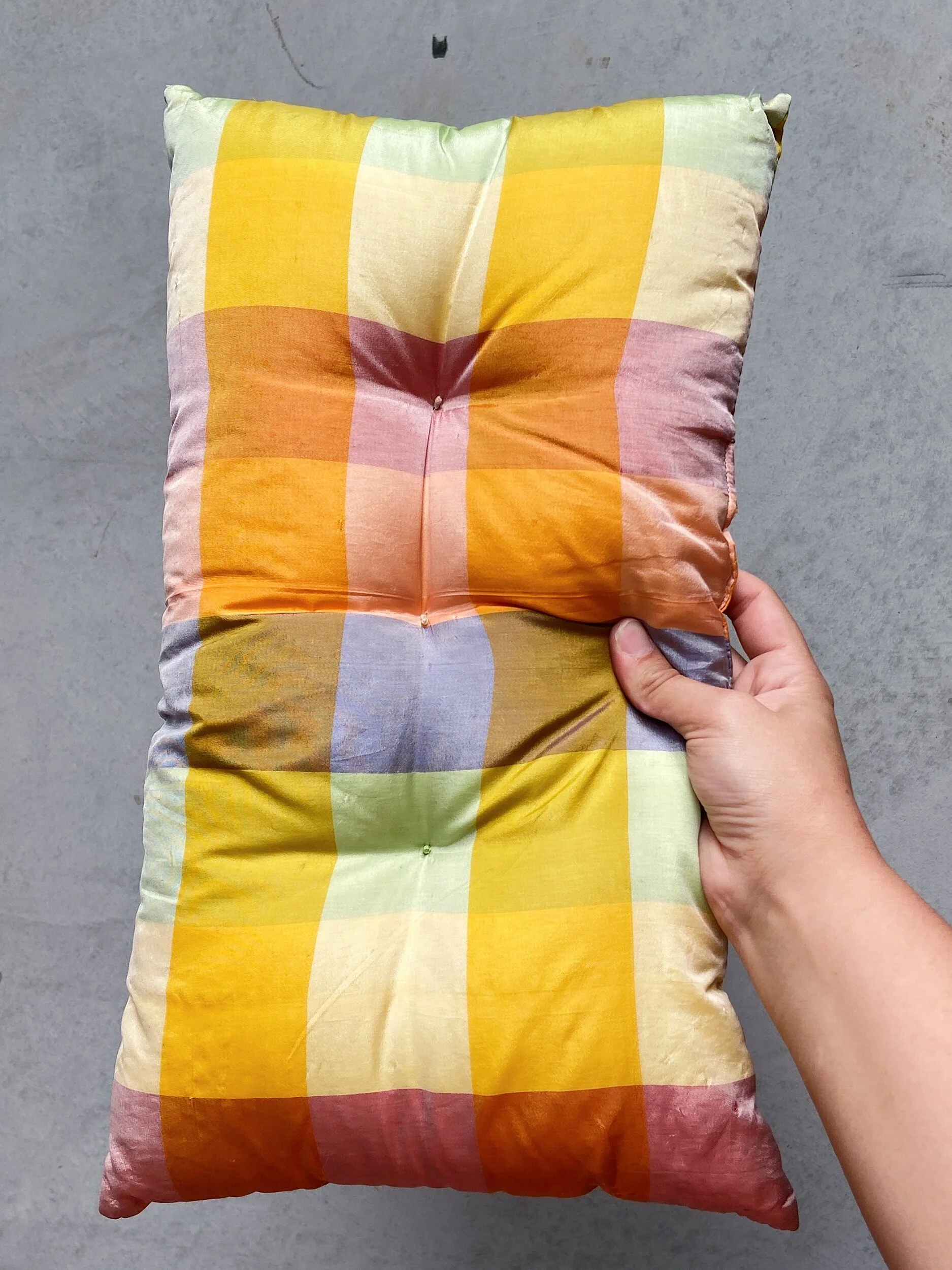 21544A19-6478-4DCB-8324-7A90C27828AE