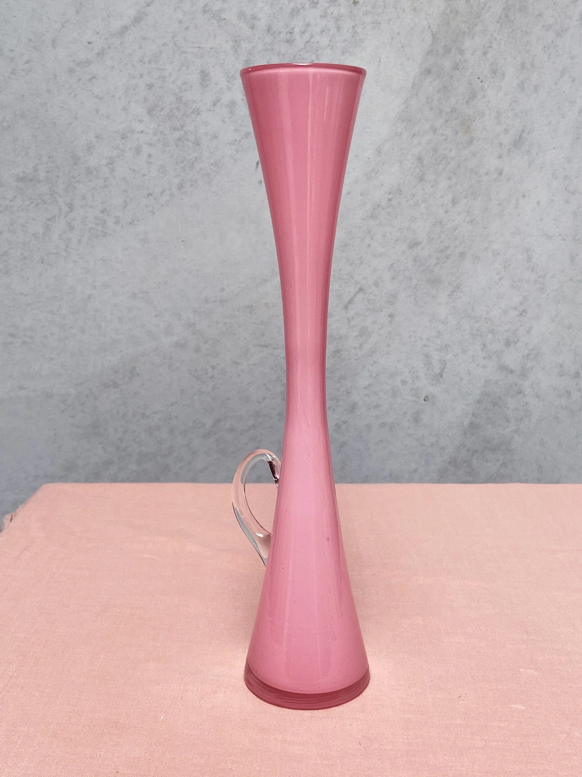 A8CA0C8F-8AA9-4B3A-A2BD-12BBA53C40FA