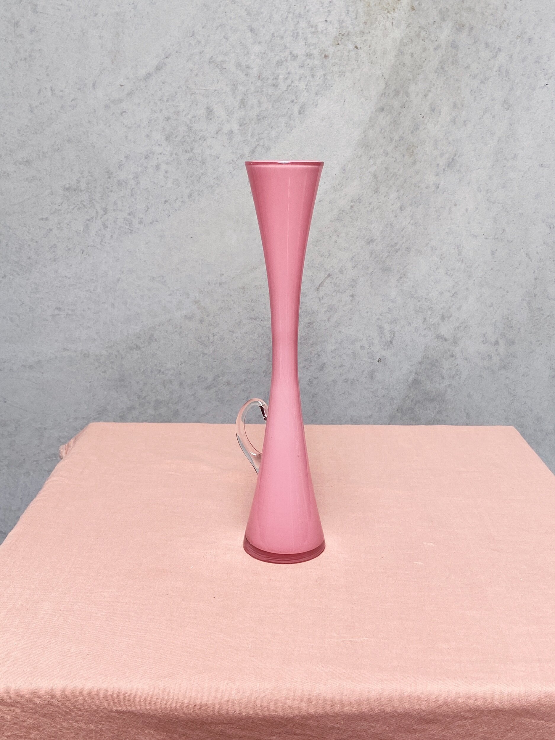 41A24A22-20C5-420B-8F7F-2646792499E0