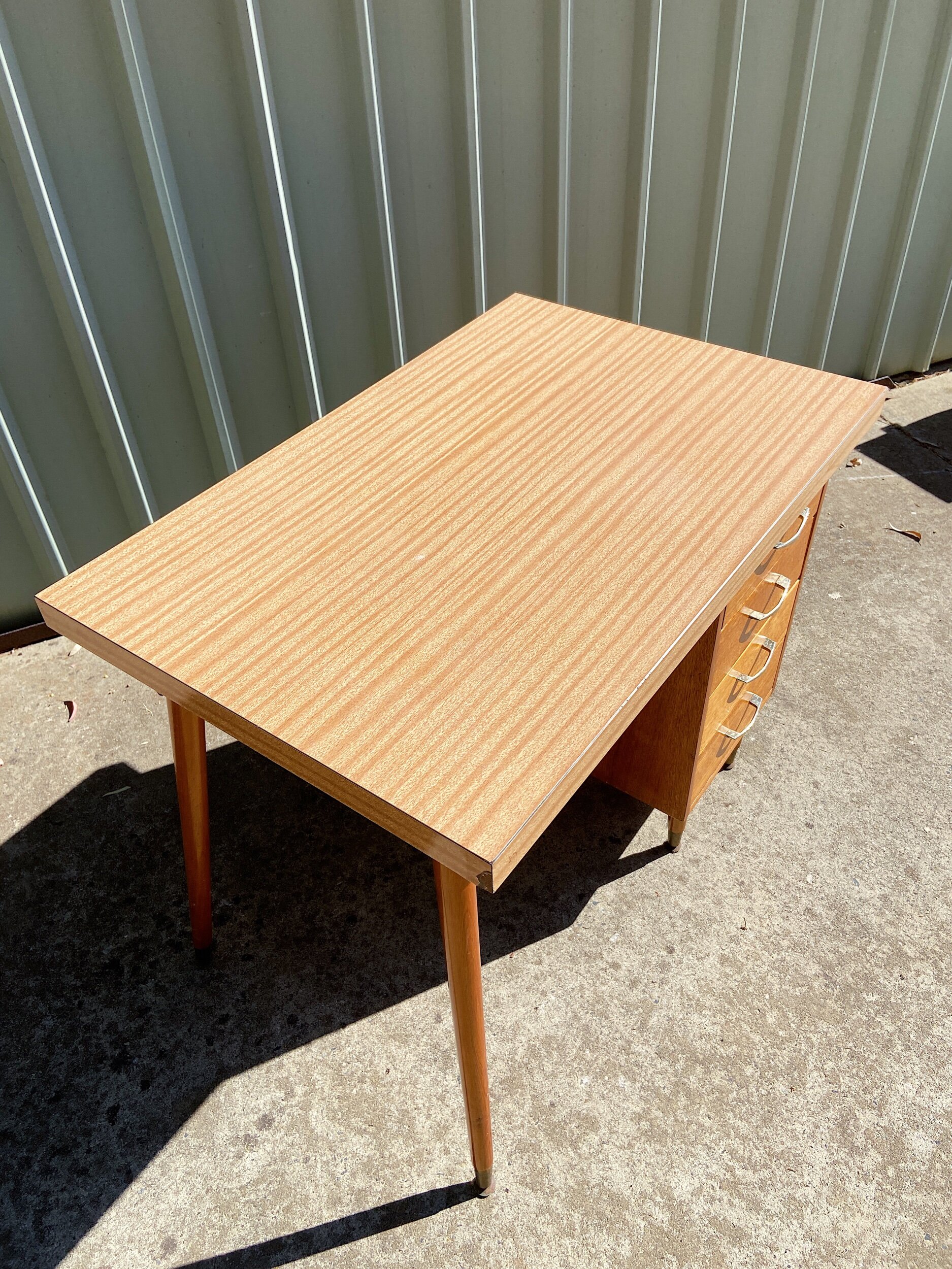 7C1441C8-8233-4250-BD91-00C04A92E976