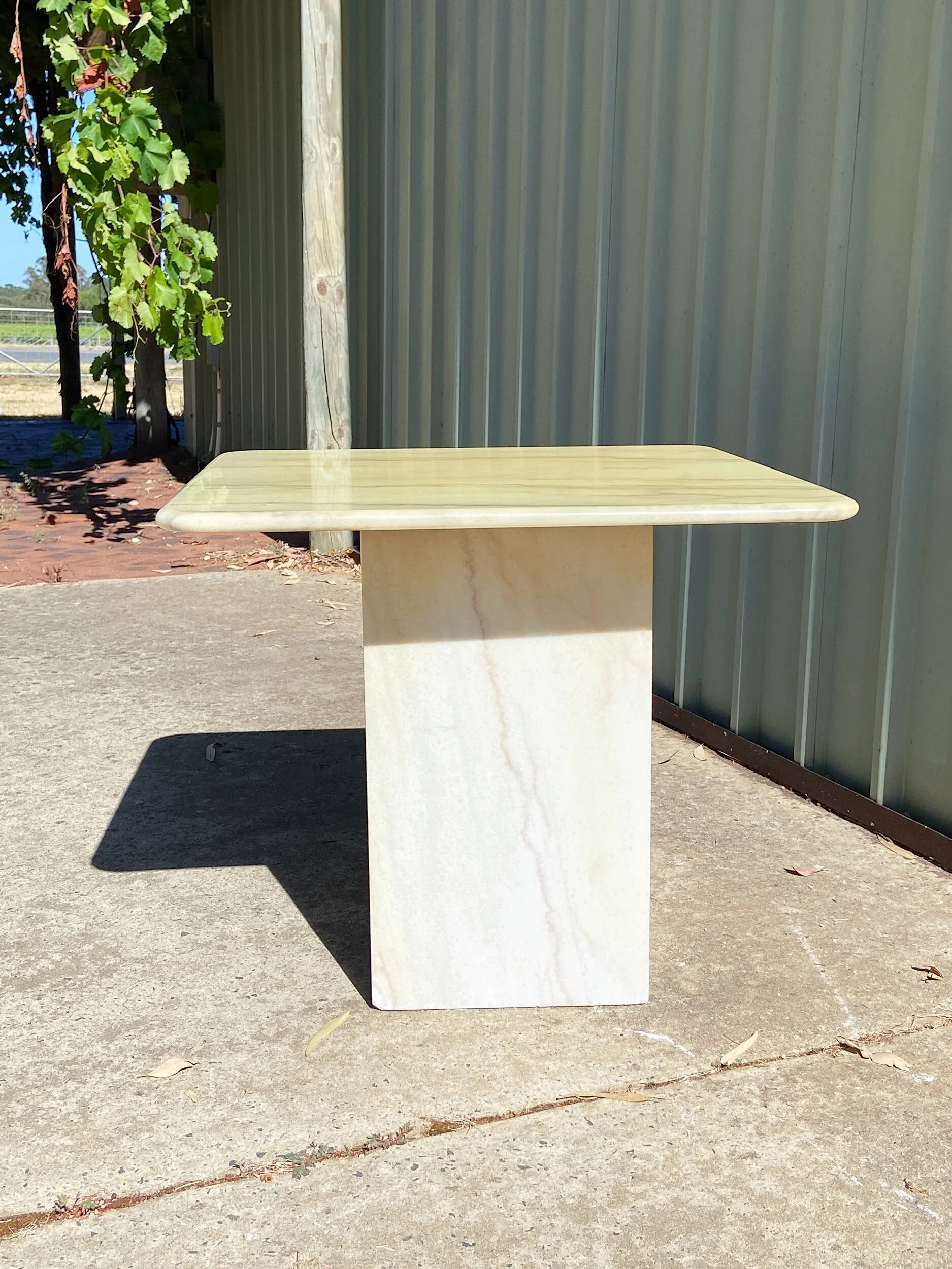 97758A77-40FF-4ED7-ACC5-5E77252FA359