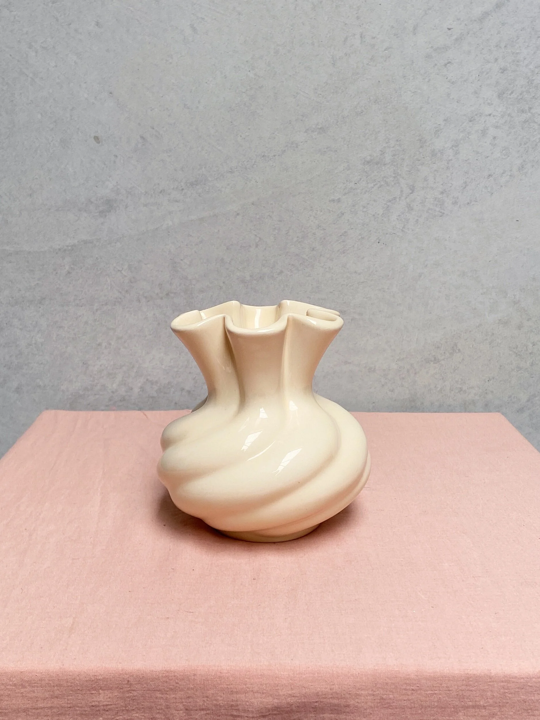 693AE7BD-FD3C-4A17-9F57-760538C7A47F