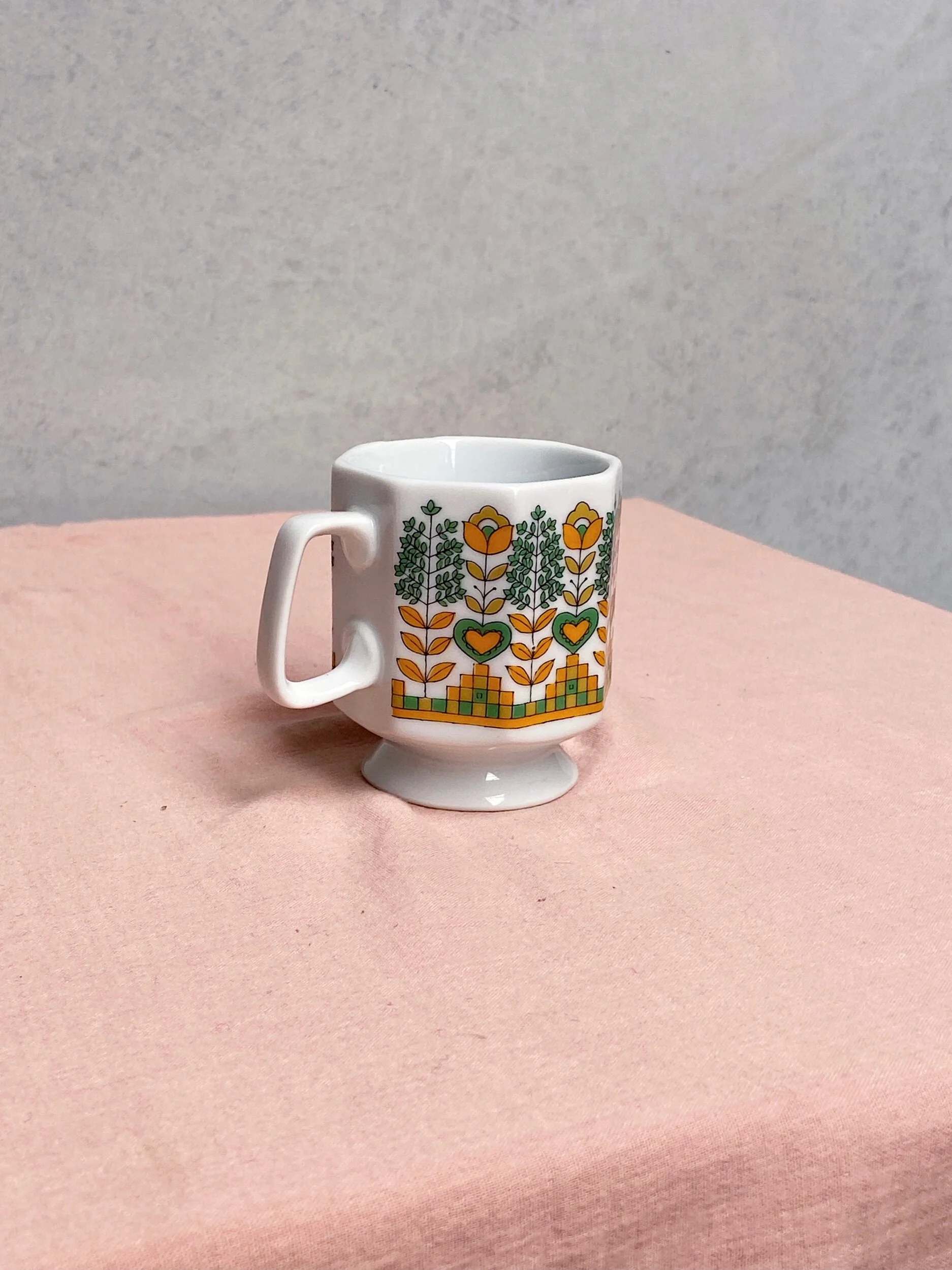 C3B47F2E-4CBA-4174-81D0-067CF3A299AA