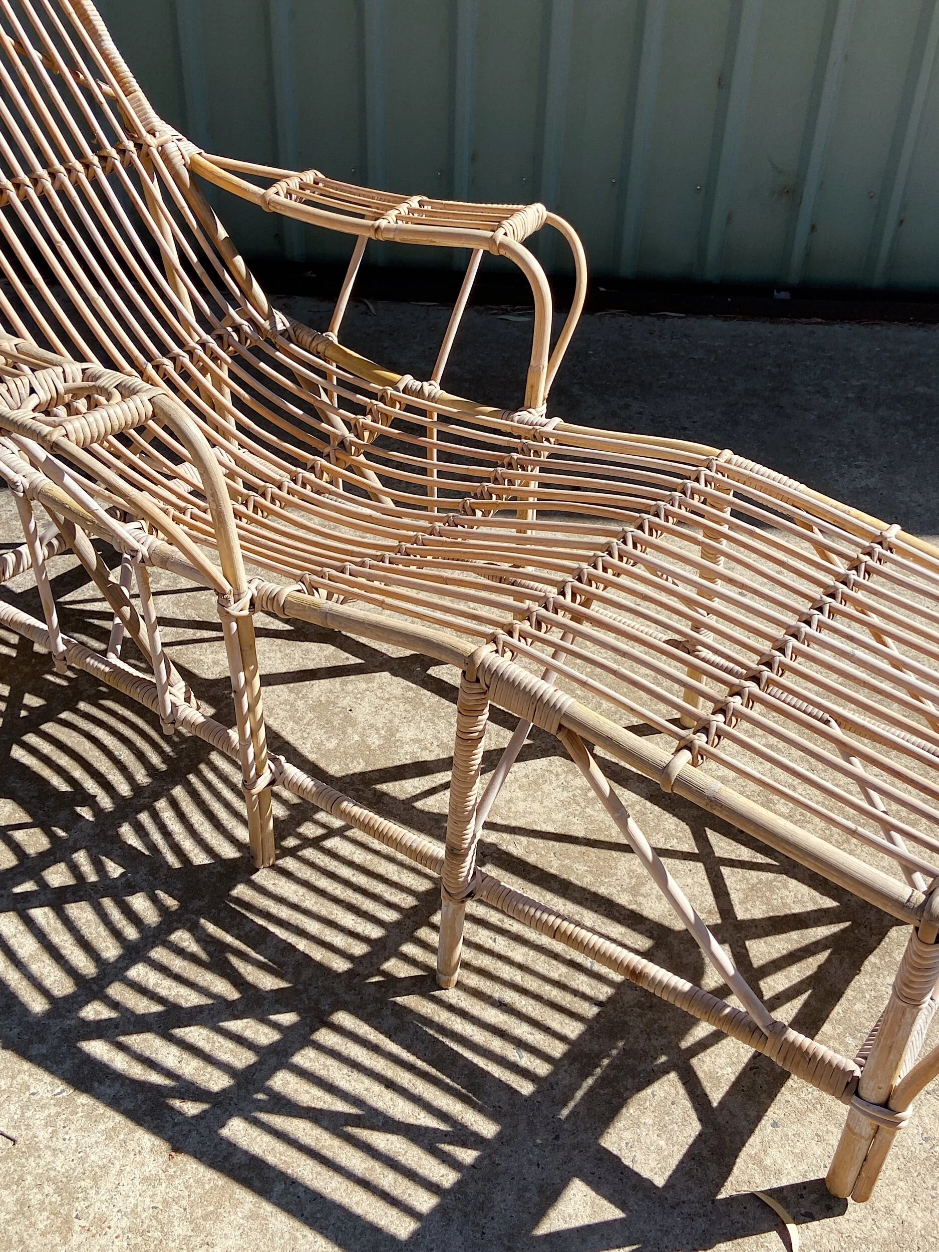 1B409671-B83A-47A8-B6C0-DF7543FAD4B2