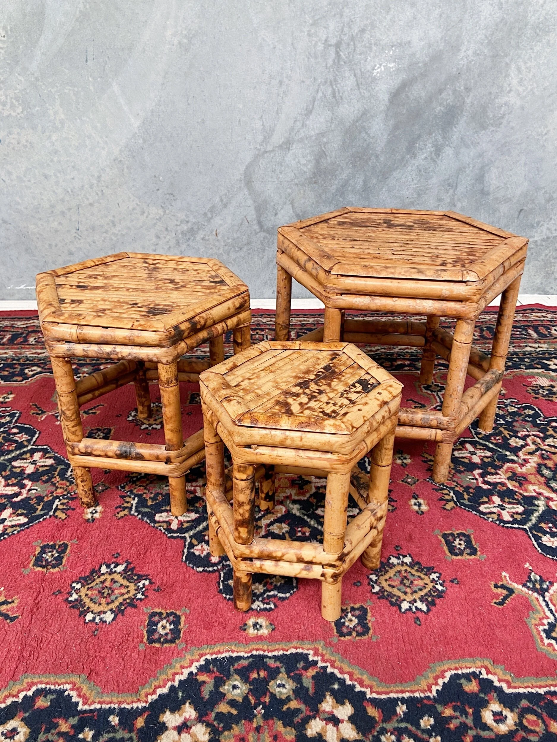 CB5E8542-B0B3-45A1-AC27-24E9BAA69CE7