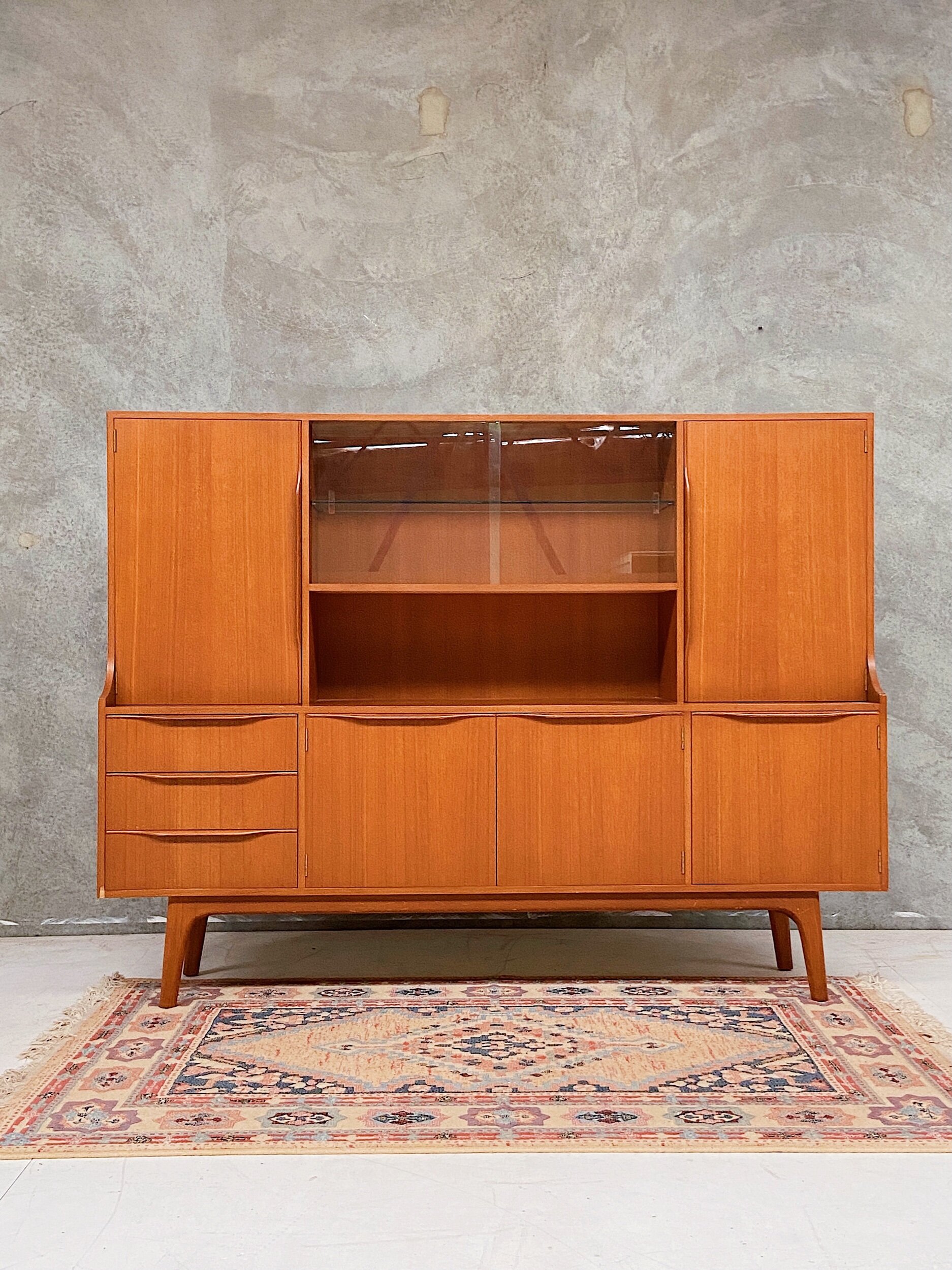 ECF4EF23-6E23-41DF-B2D1-2756810A3BD0