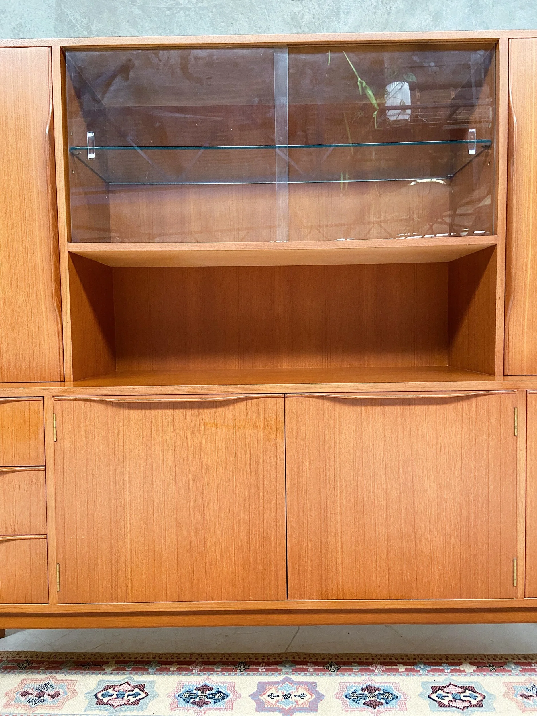 8E2D0872-41CD-43EA-8DF7-31AF7A5E4D83