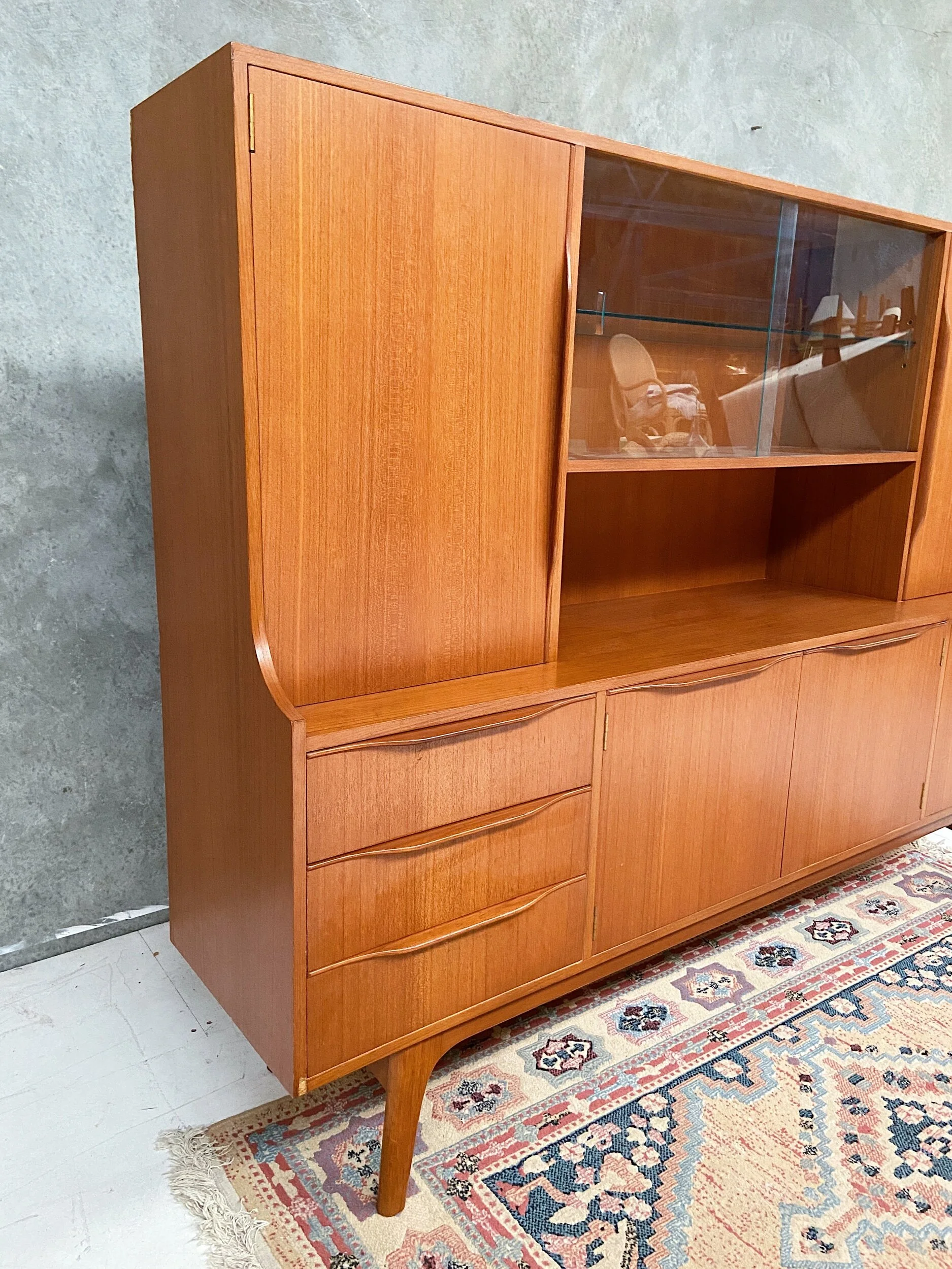 7C7BAAA2-E44A-4A14-B5E6-140001D44B0D