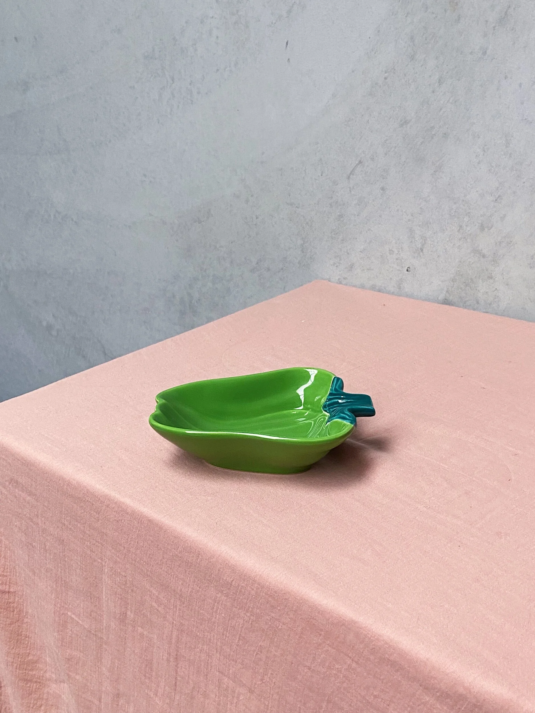 152F8C58-572C-4B6B-A271-9B4CA3263C33